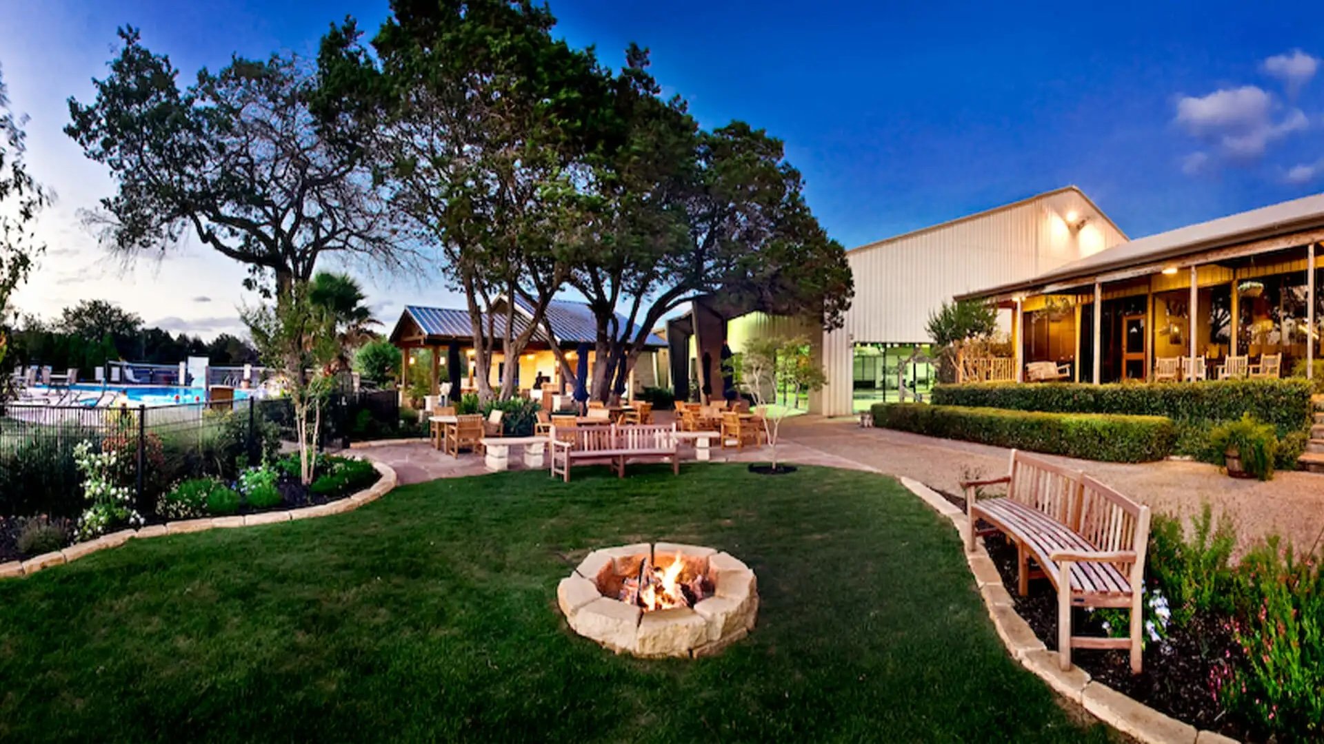 Firepit.jpg
