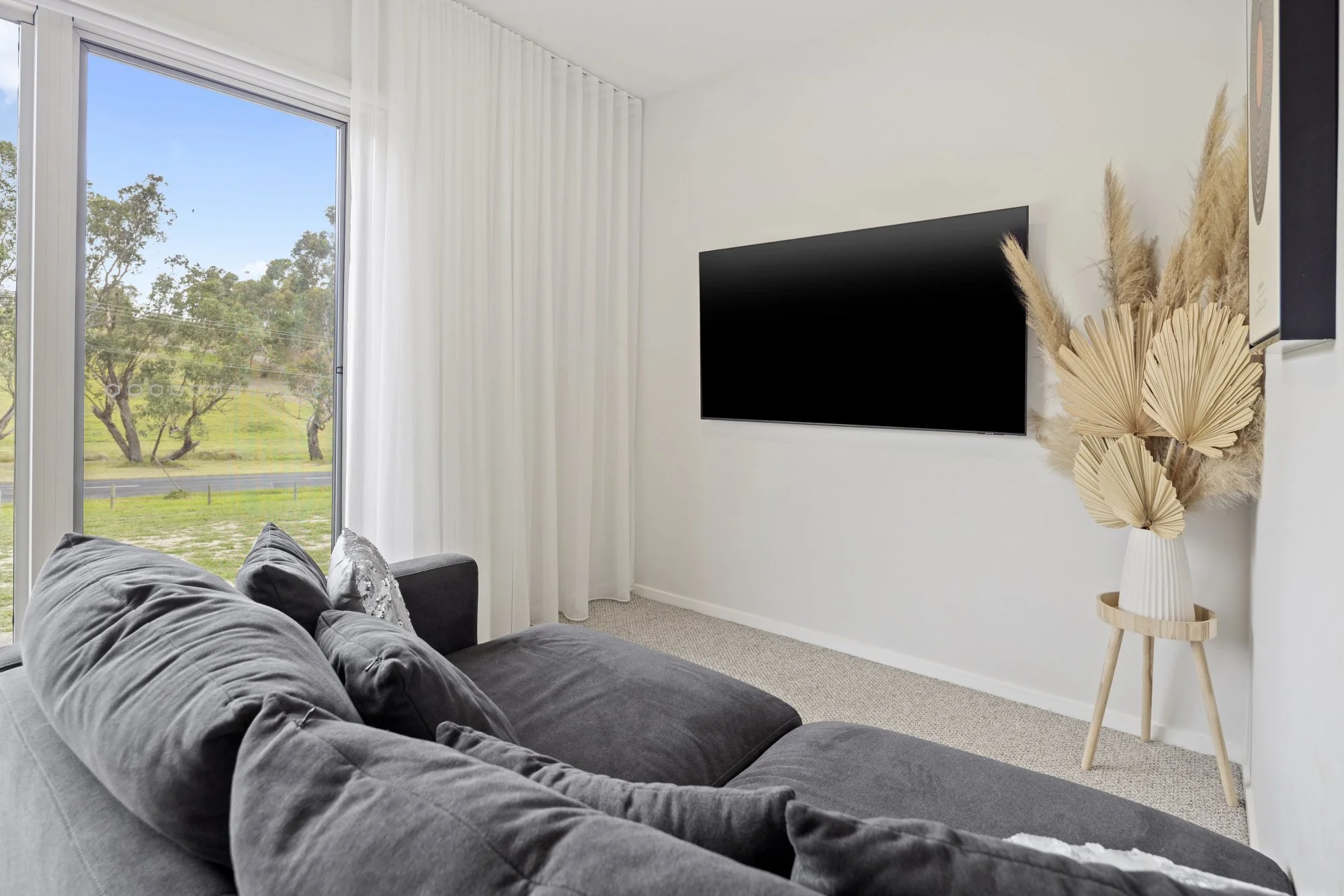 CAM Constructions - Custom Healesville Home - Loungeroom