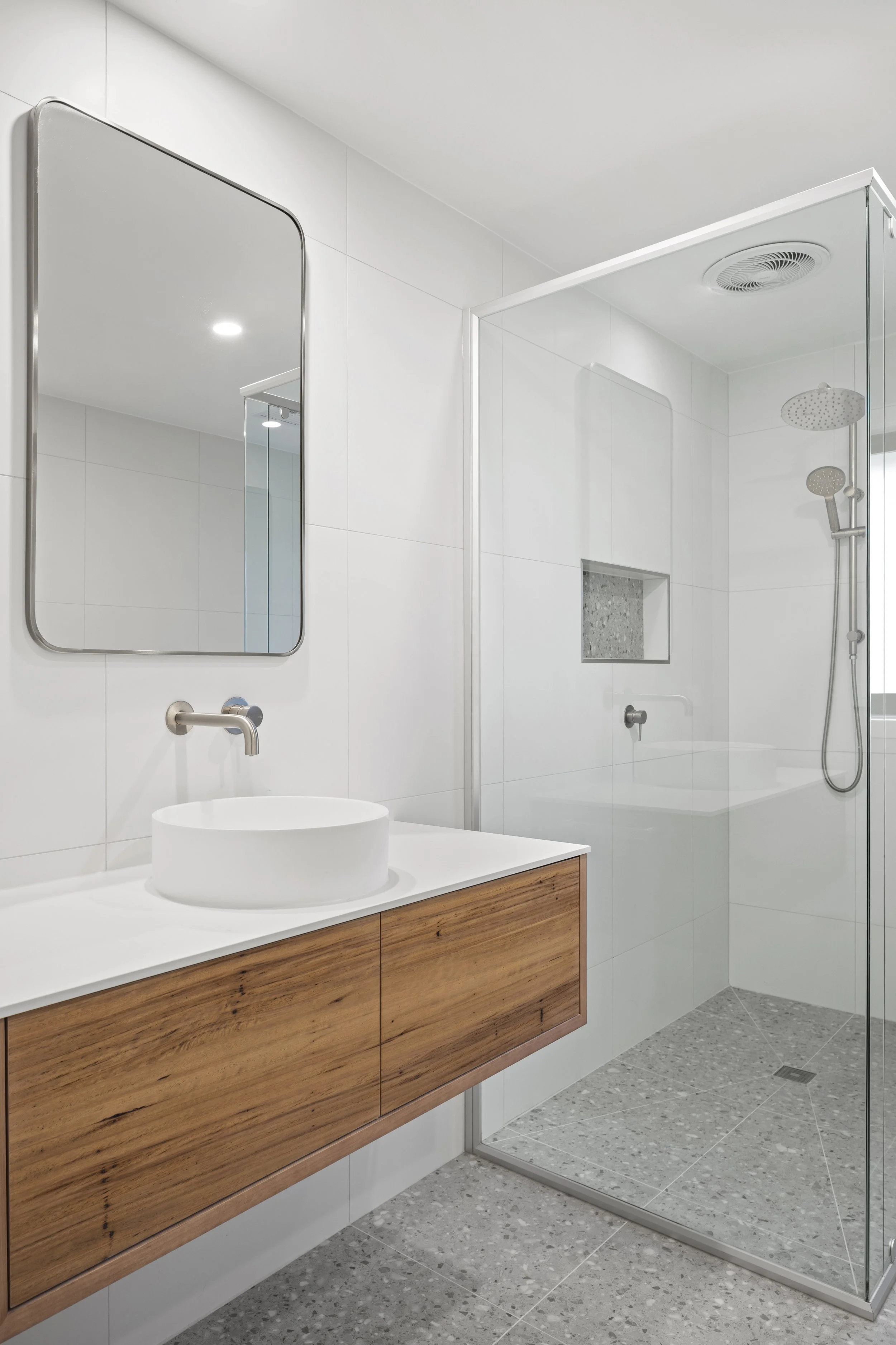 CAM Constructions - Custom Home Renovation - Mooroolbark