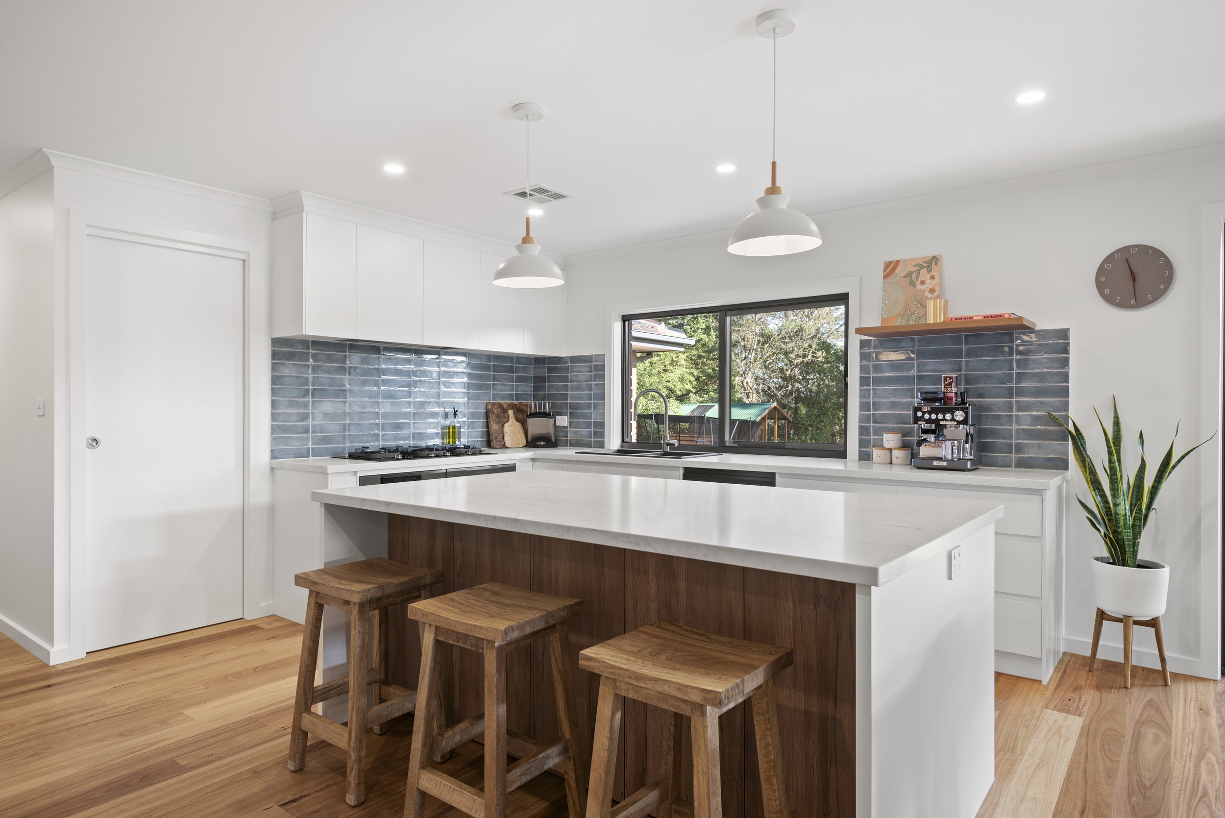 CAM Constructions - Custom Home Renovation - Mooroolbark