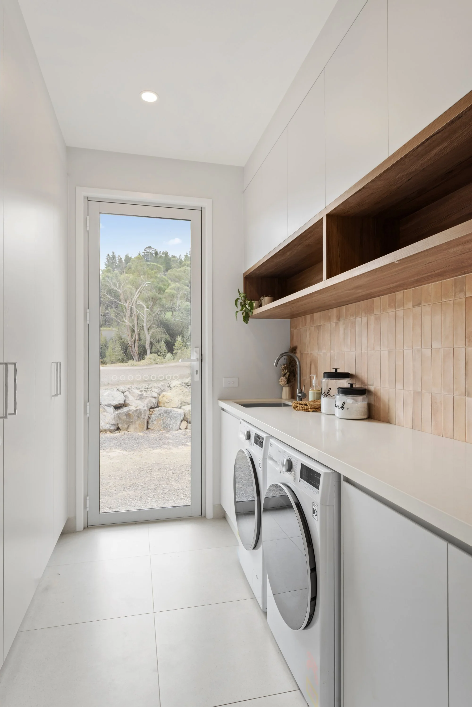 CAM Constructions - Custom Healesville Home - Laundry