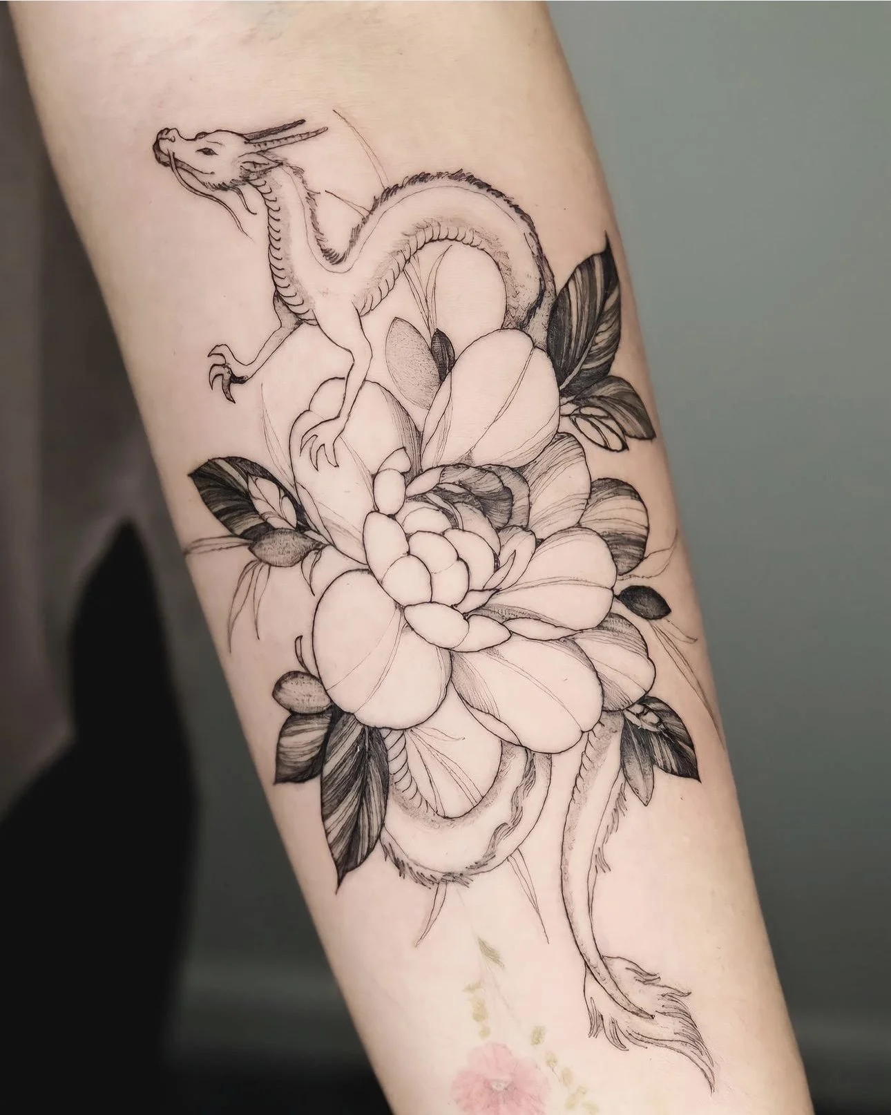Haku dragon and peony flower thigh