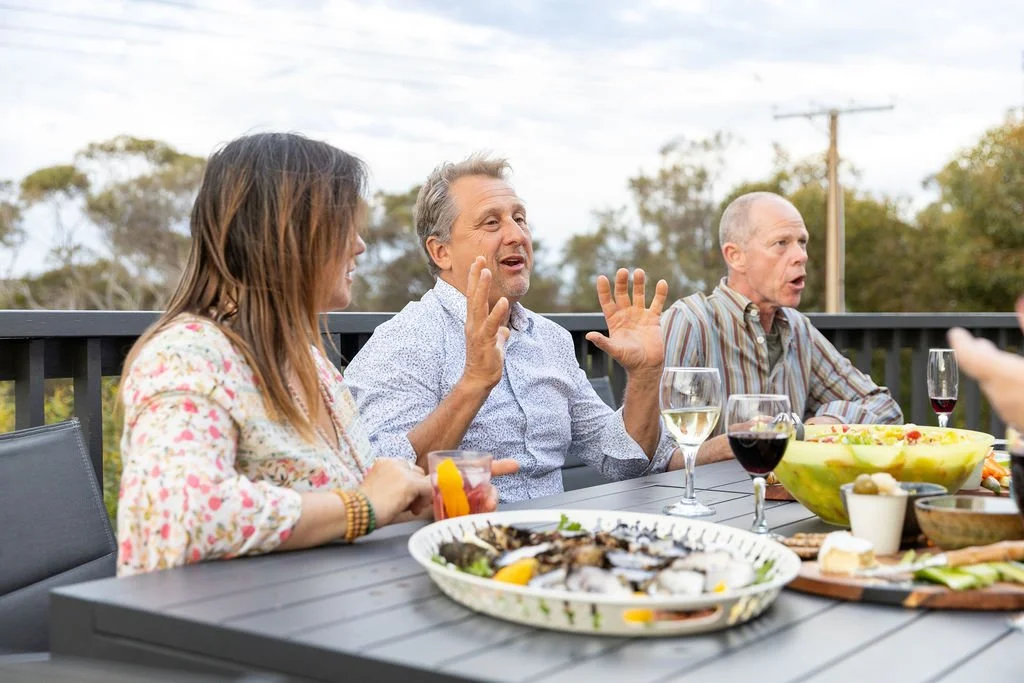 Do you know we are also on Facebook? We have accounts for both our properties @dolphinview_coffin_bay  and @beachside_coffin_bay 🐬🌞
We post about all our upcoming specials, availability and things to do around Coffin Bay! Check out our story highli