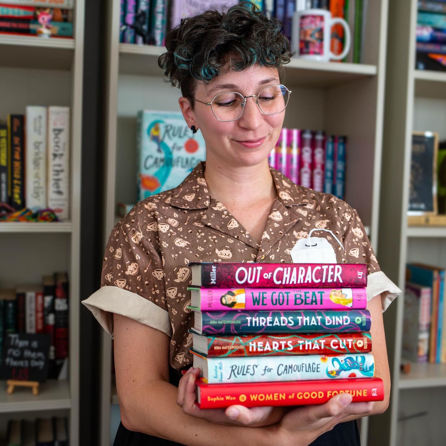 This was taken when my agency needed a photo of me with my client books a while ago, and it&rsquo;s too silly not to share 😄 In just a couple weeks, a new book will need to be added to the stack! (Lookin&rsquo; at you, @jasminne.notes!)