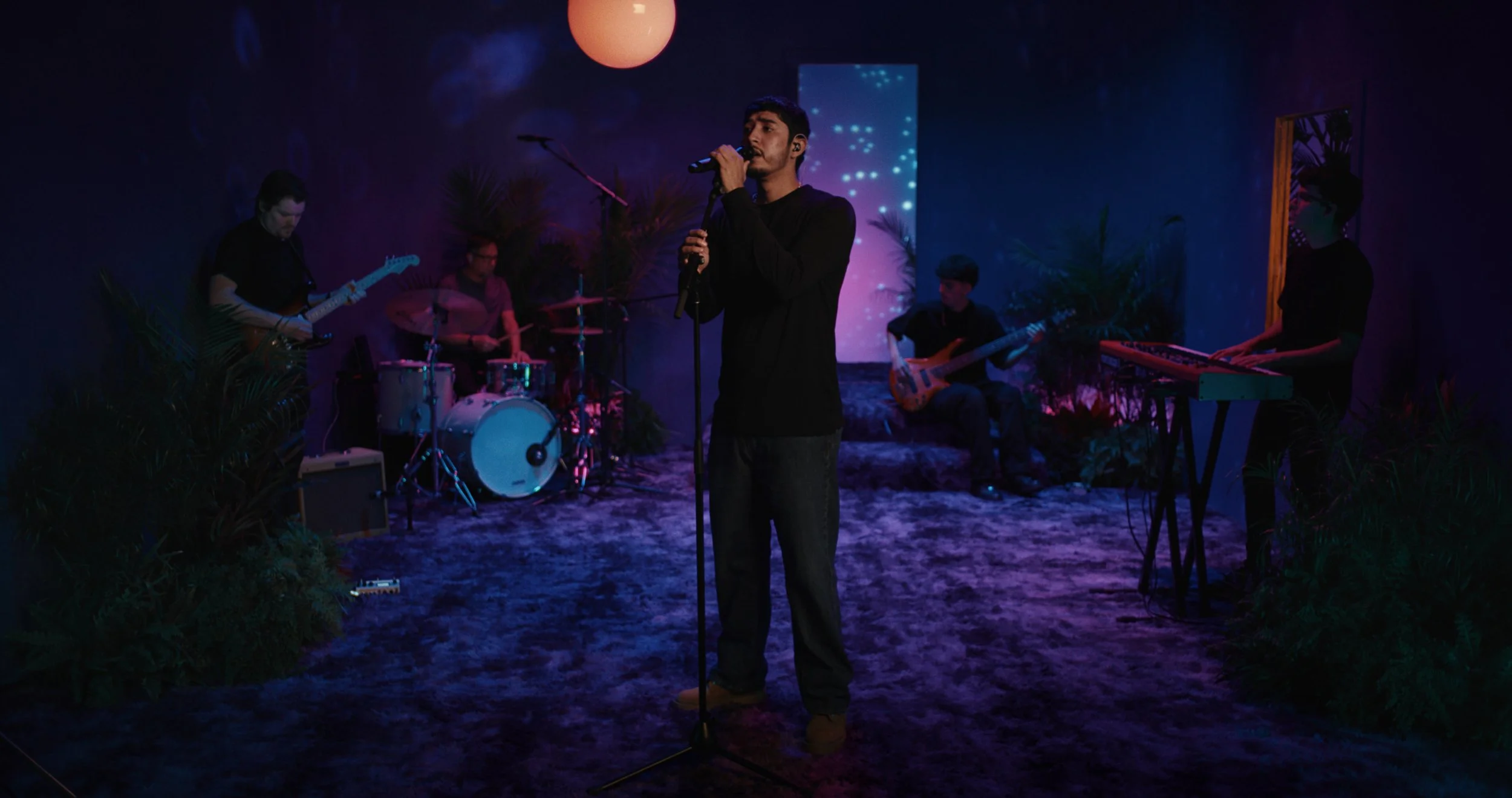 Timeline 27_00095992.jpg