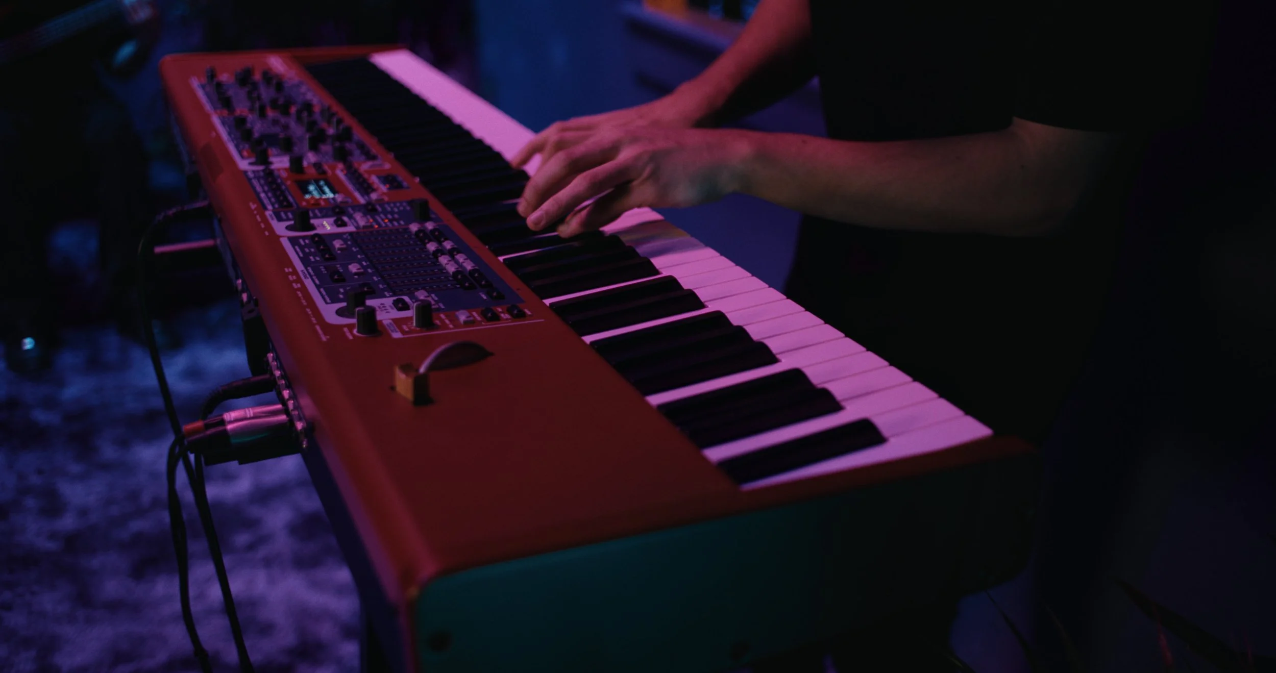 Timeline 27_00096523.jpg