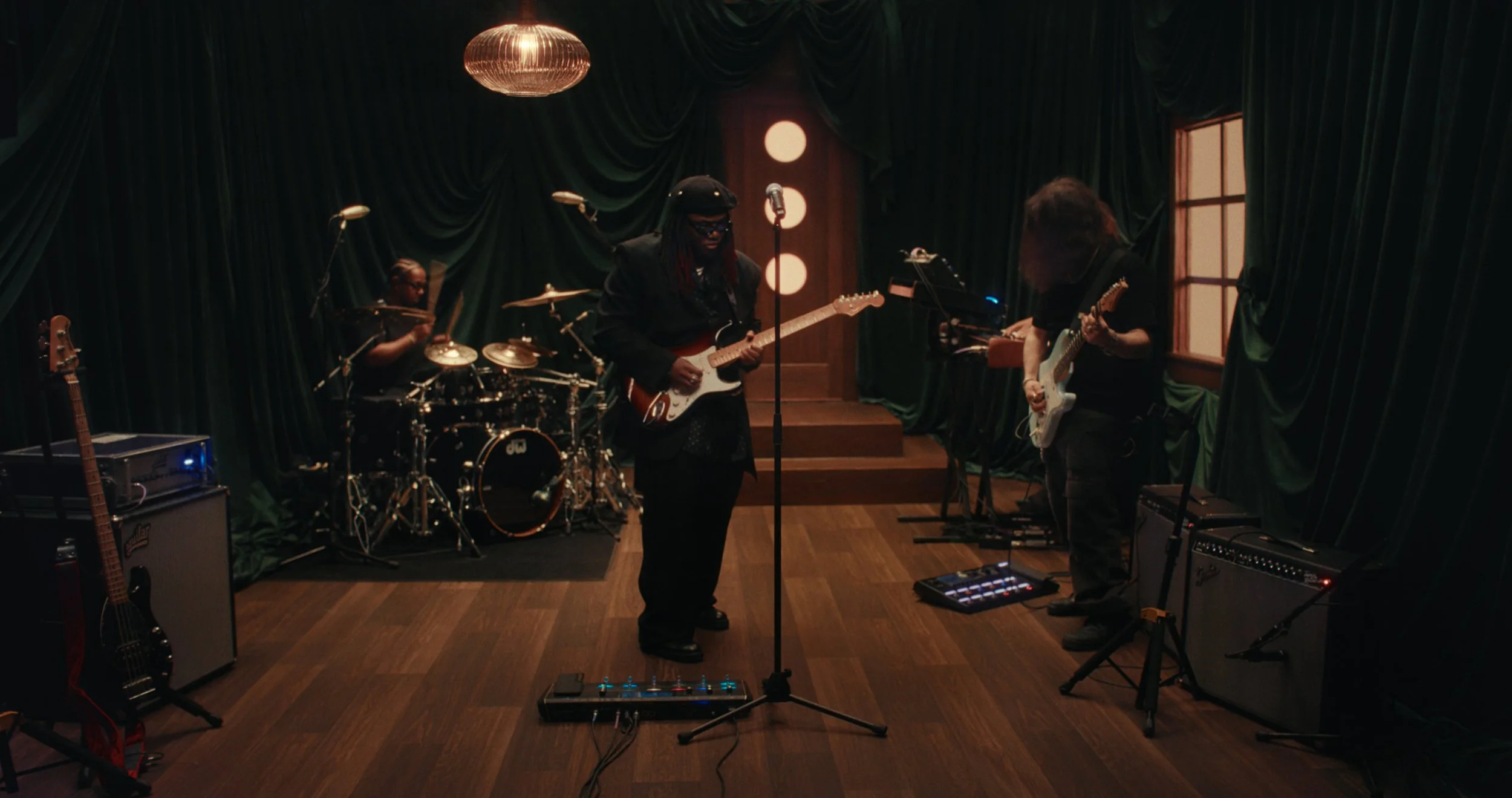 Timeline 9 copy 4_00087360.jpg