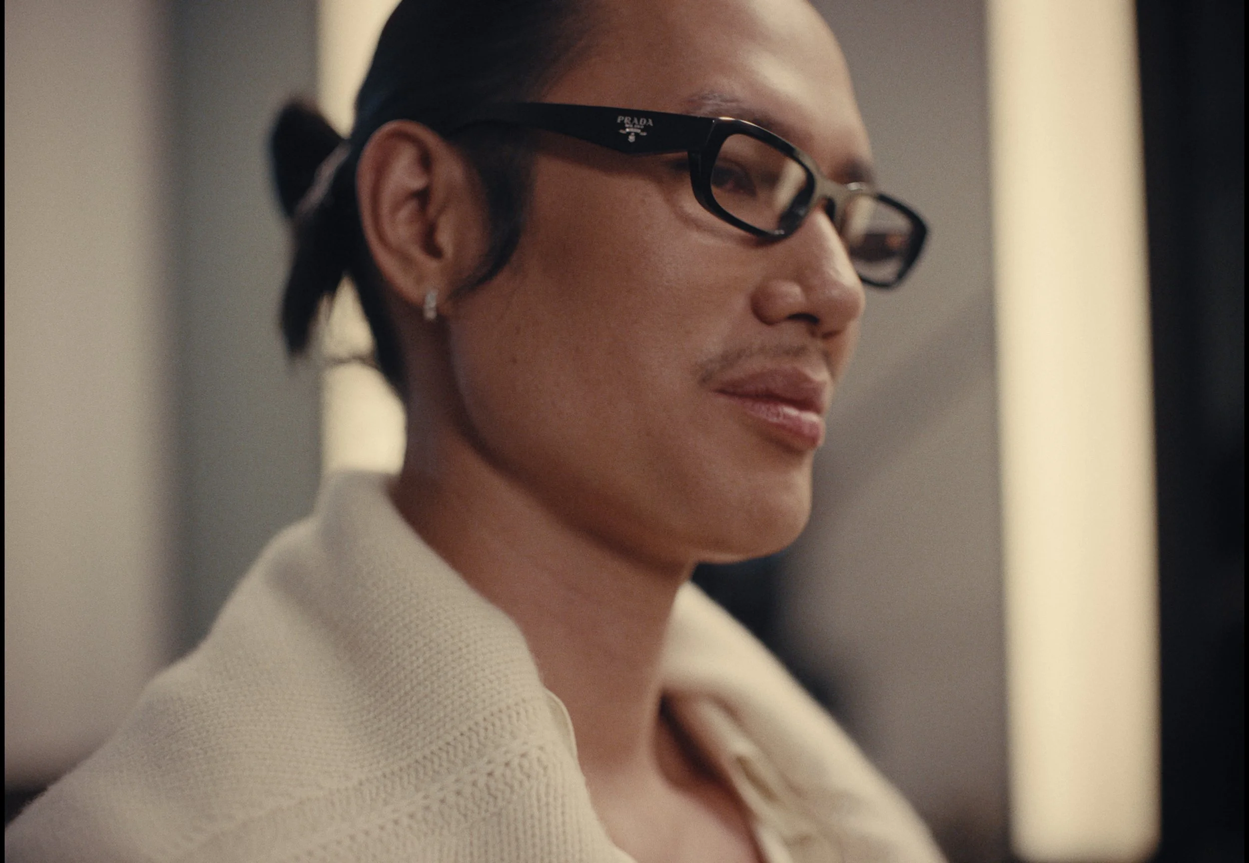 Timeline 5_00089040.jpg