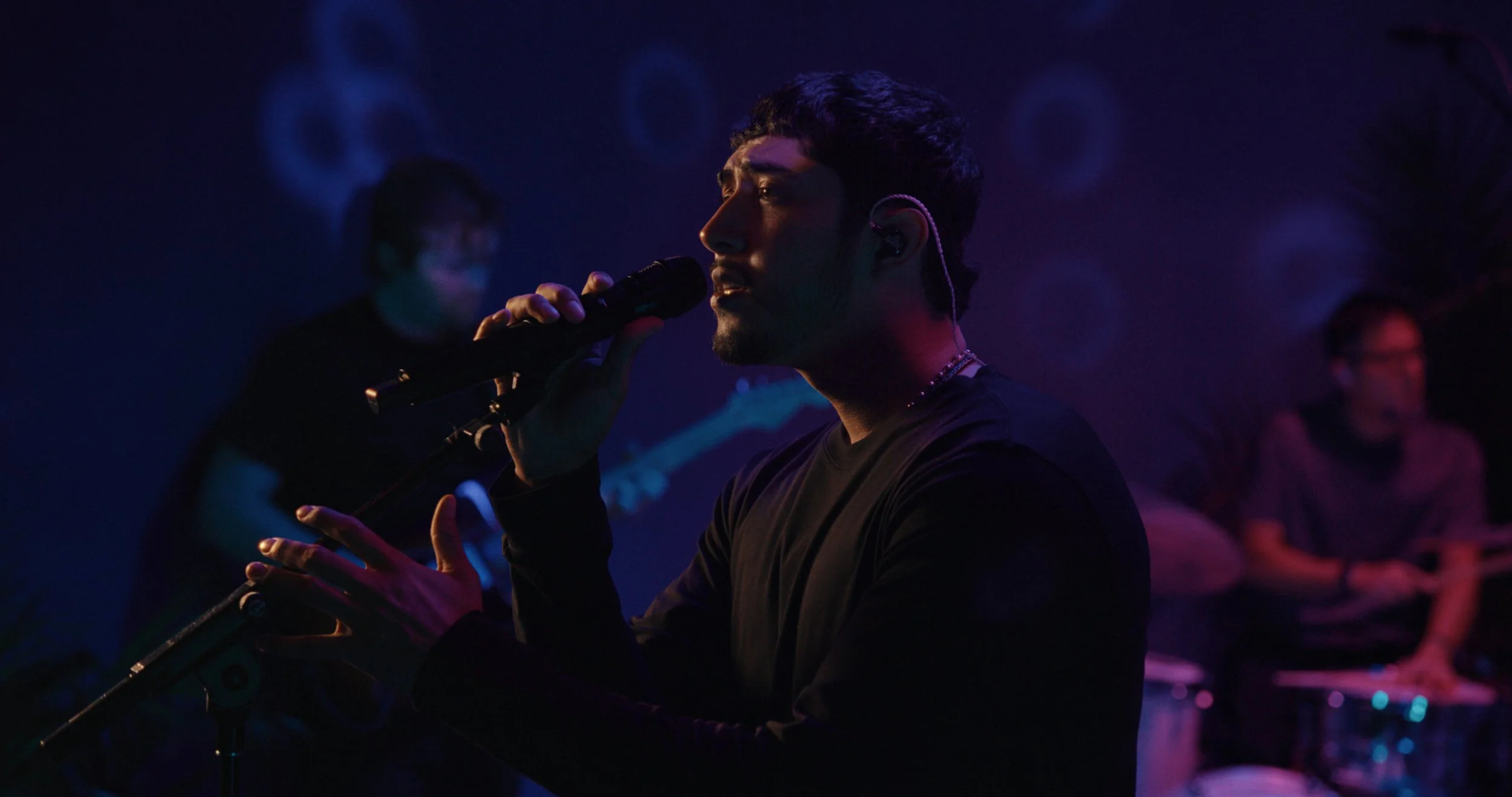 Timeline 27_00096156.jpg