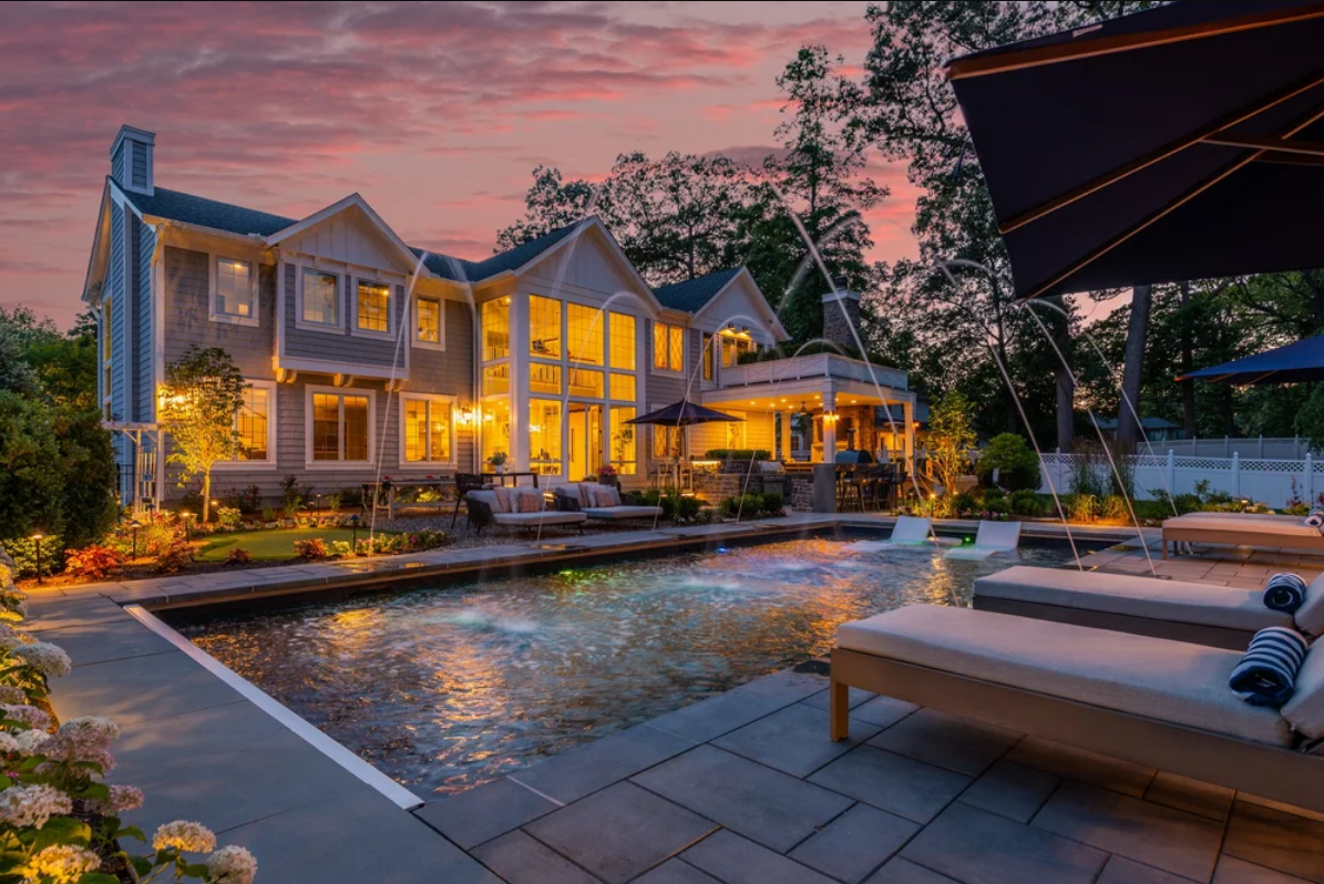 Outdoor Kitchen Design: 5 Essential Considerations for Bergen County Homeowners