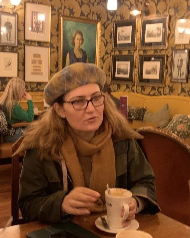 At the Cozy Club last Saturday having a coffee after guiding, chilli day, as you can see I am engaged in debate!