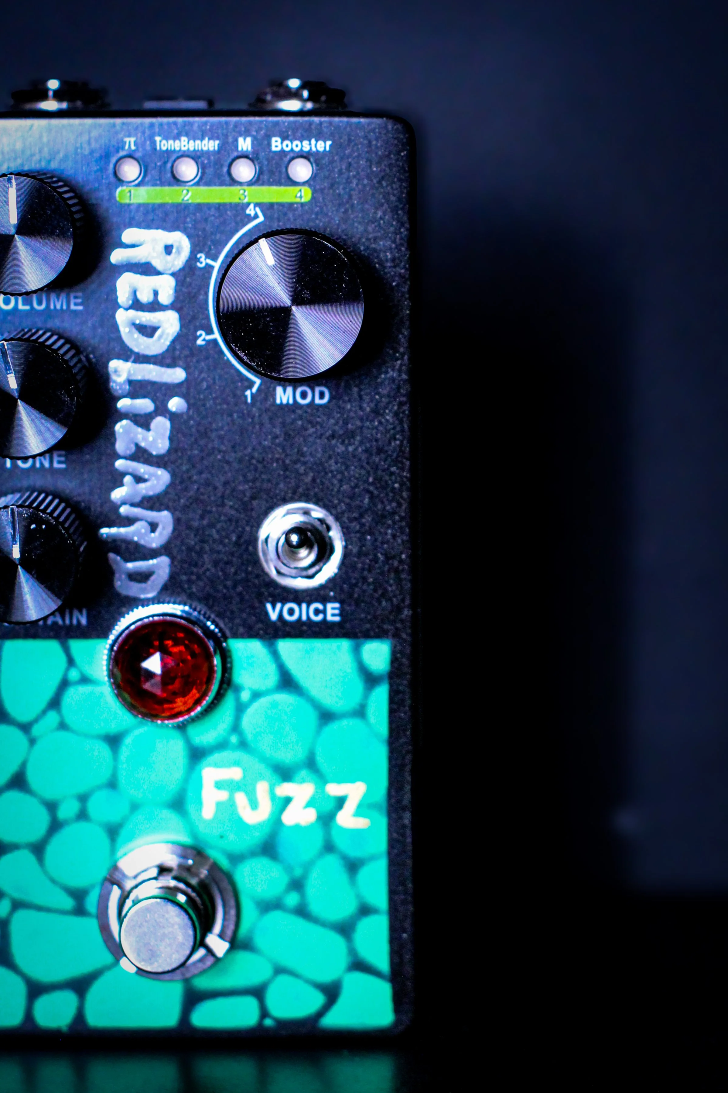 FUZZBASS