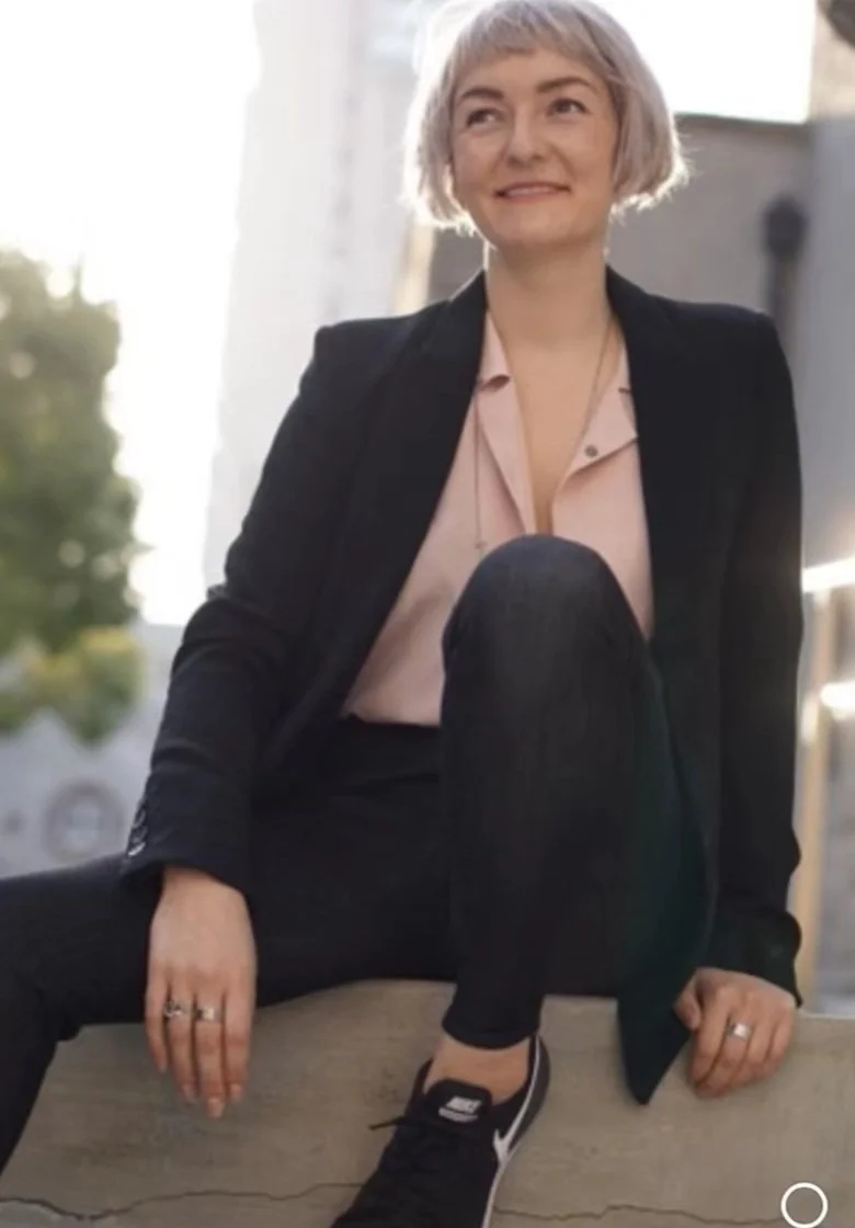 Woman looking serene and smiling, and dynamic