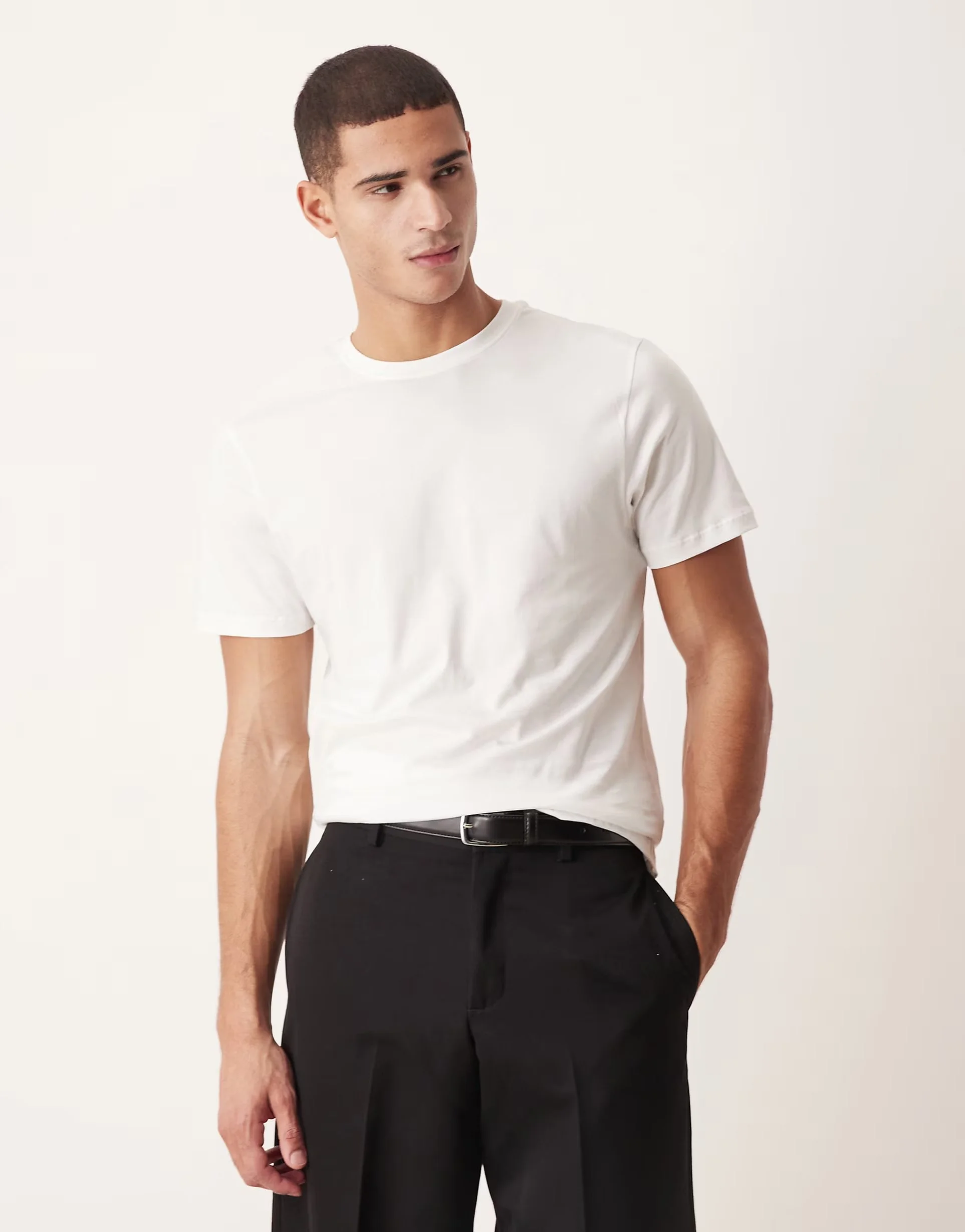 SUPIMA 208866522-1-white.jpeg