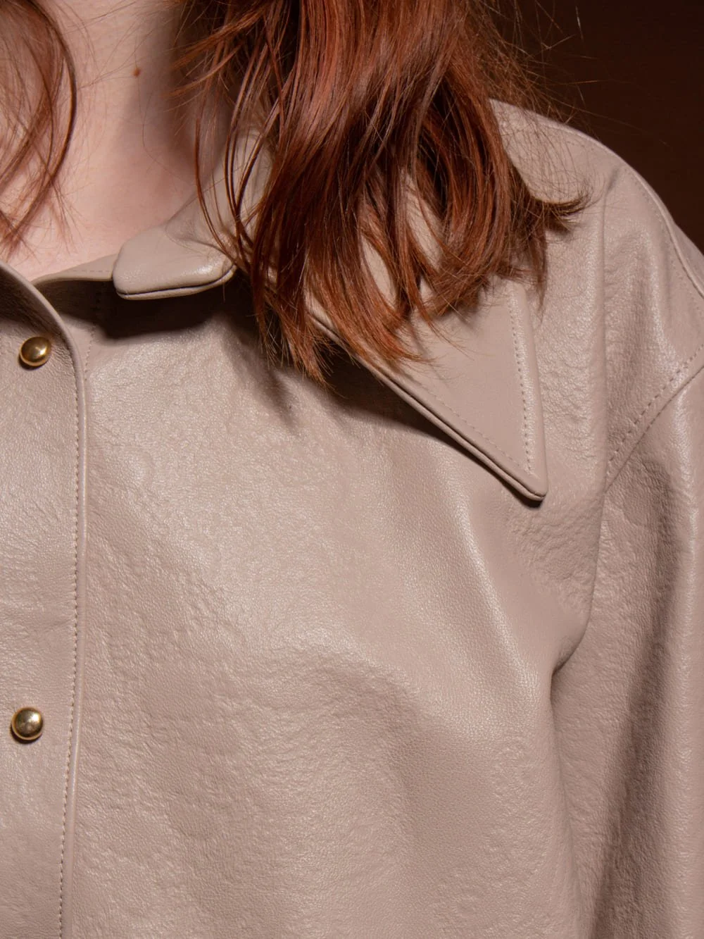 ANADELRIO-Aglaya-Cream-Embossed-Leather-Shirt-Collar-CloseUp.jpg