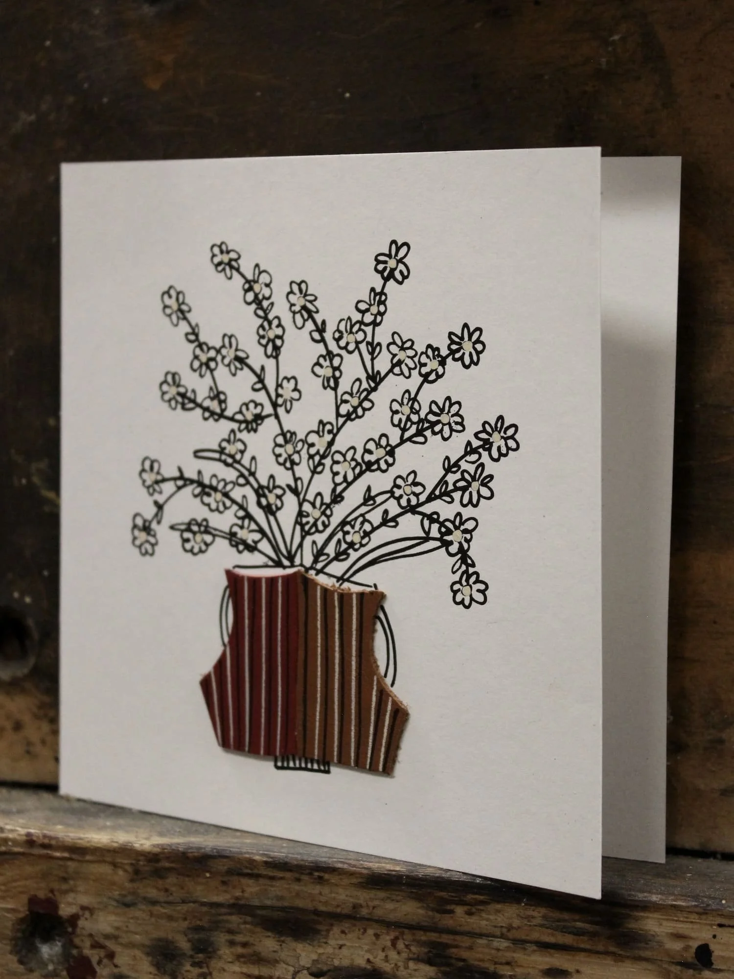 ANADELRIO-Fragmentos-Savia-Leather-3D-Greeting-Card-Handmade-Handrawn-Unique-Plantpot-Garden-Plant-Floral-Flower-4.jpg