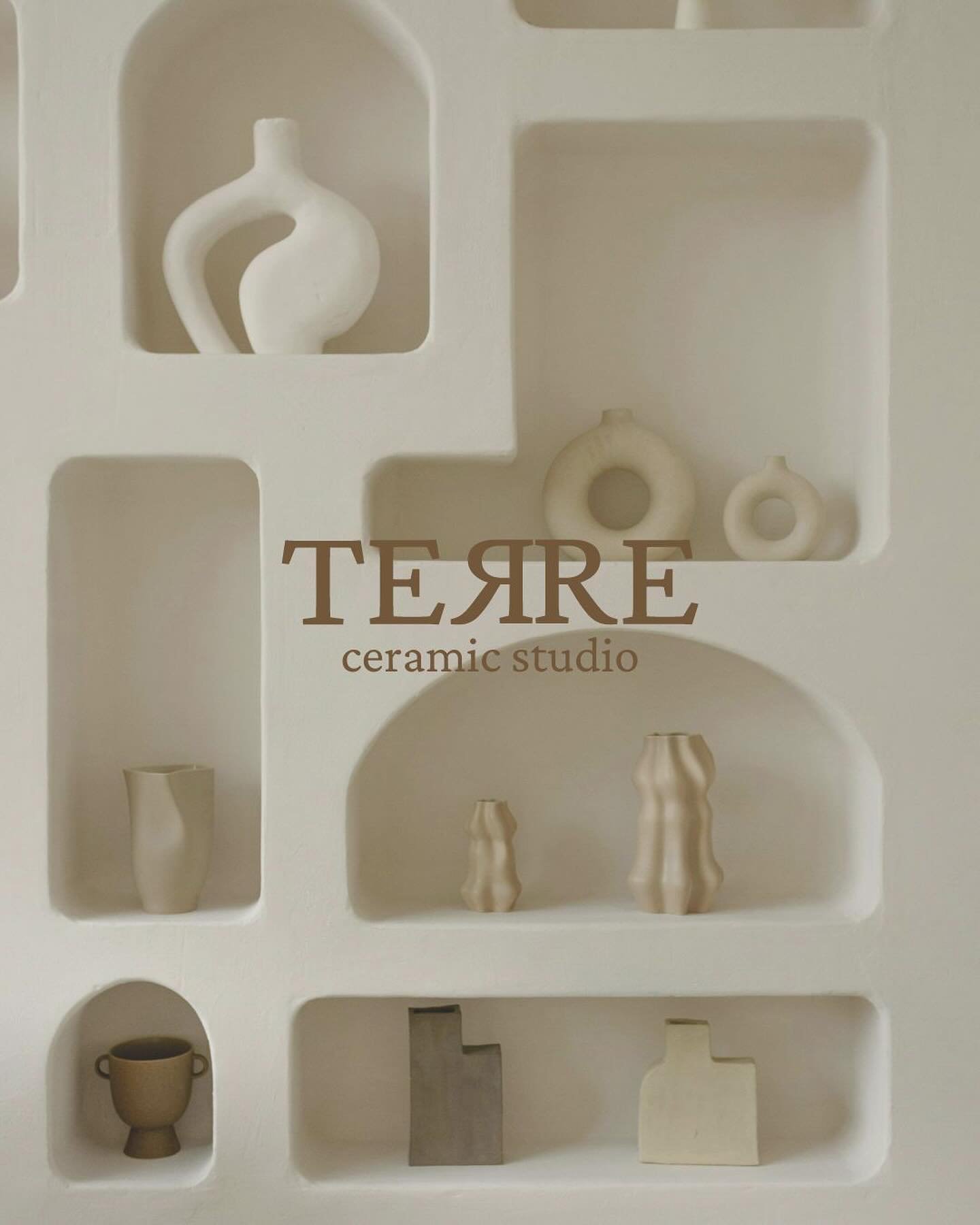 welcome to terre ceramics studio &mdash; terre offers handmade ceramics inspired by nature&rsquo;s textures and colors for art lovers and mindful consumers 

who doesn&rsquo;t love earthy warm tones mixed with hand crafted, one of a kind pottery 🫶


