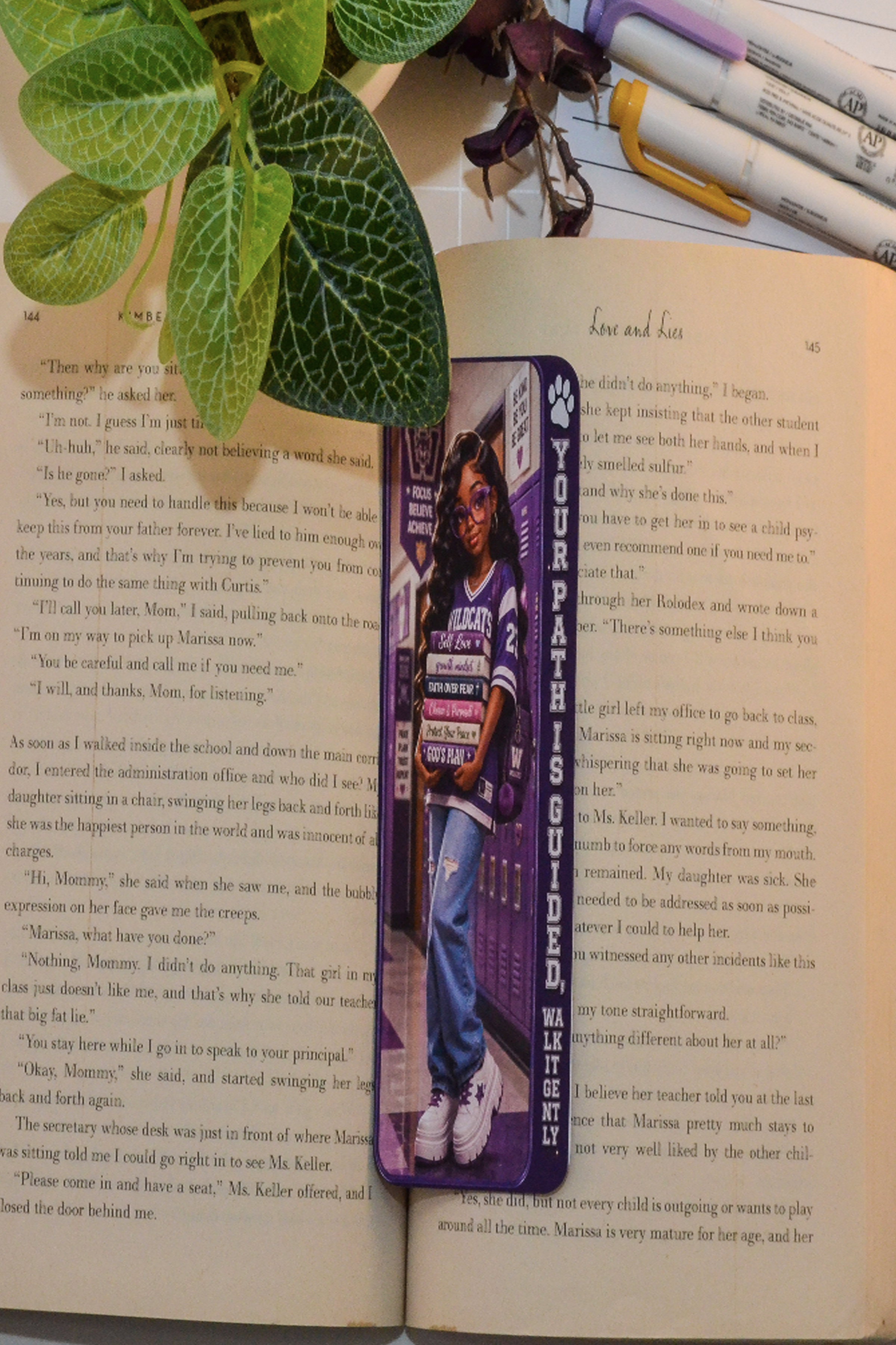 4x6 photo varsity bookmarkmockup3.png