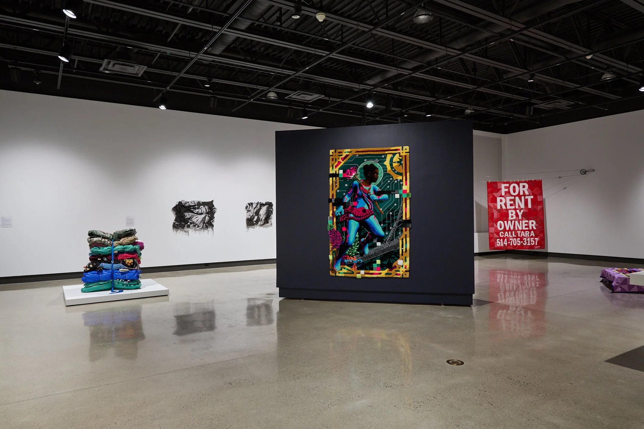 Installation view, Next in Fibre: Fibreworks 2026, Cambridge Art
Galleries, Queen’s Square. Photograph by Scott Lee. Courtesy of
Cambridge Art Galleries.
