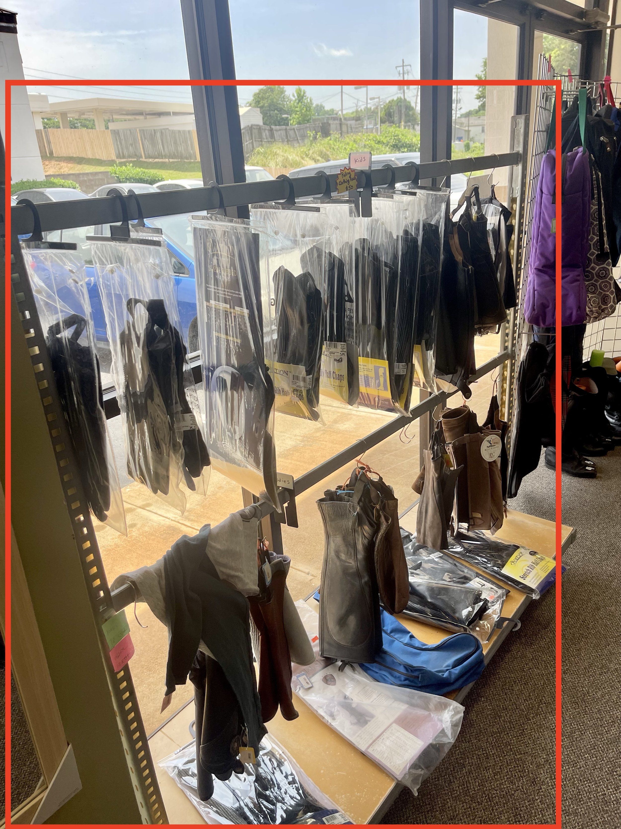 Lot 10
8ft 2 tier straight metal rolling clothing rack, $50
