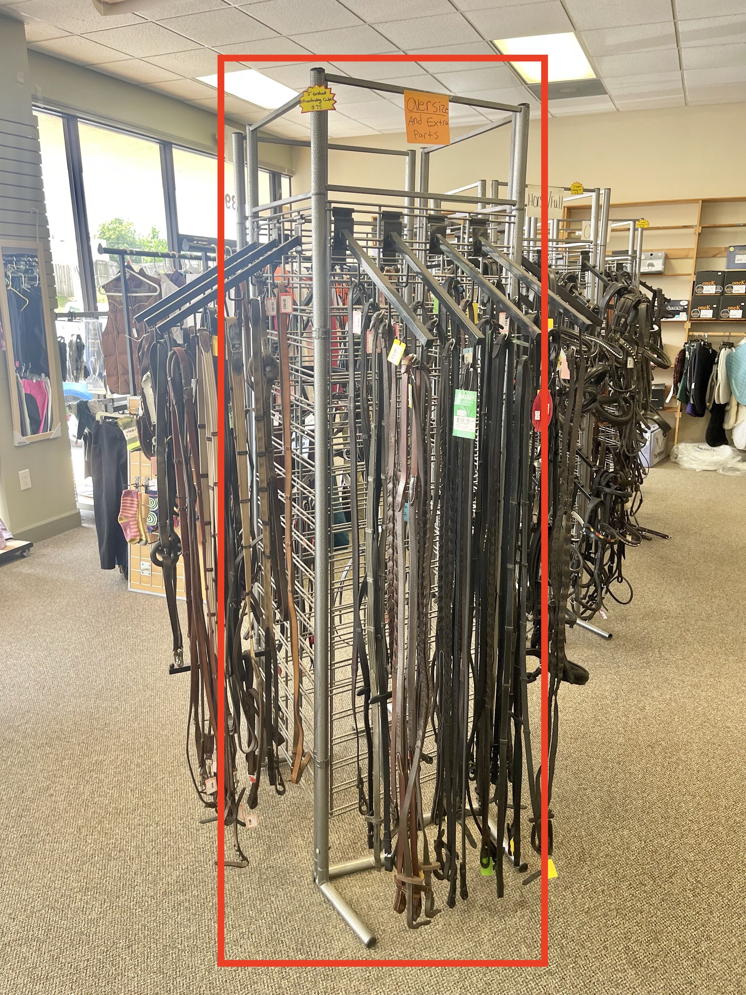 Lot 26
3'x3' grey grid wall 4 sided freestanding cubes. These can be adjusted into different shapes or straightened into a line. $75 each
(3 available)