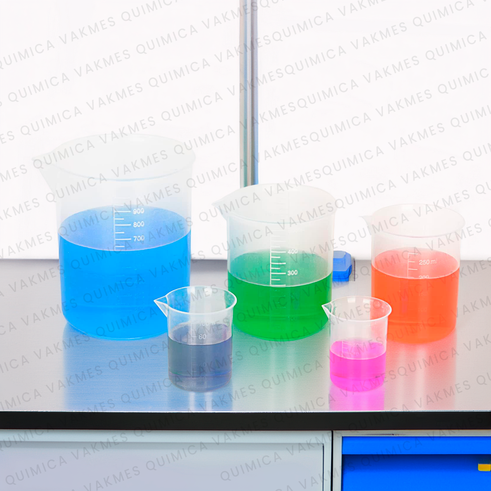 Set 5 vasos graduados 50 mL‑1 L