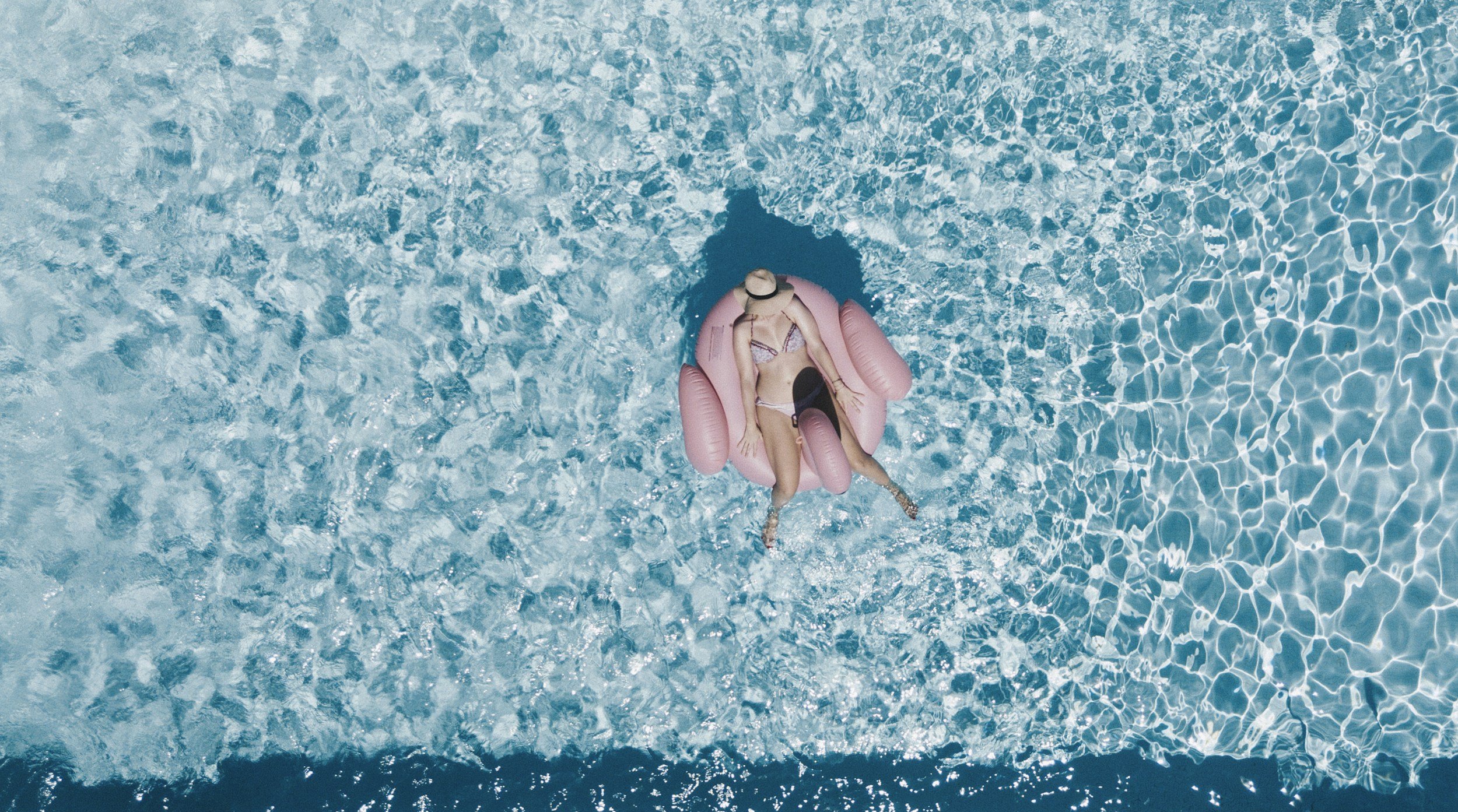 Reiki & Sound Pool Float