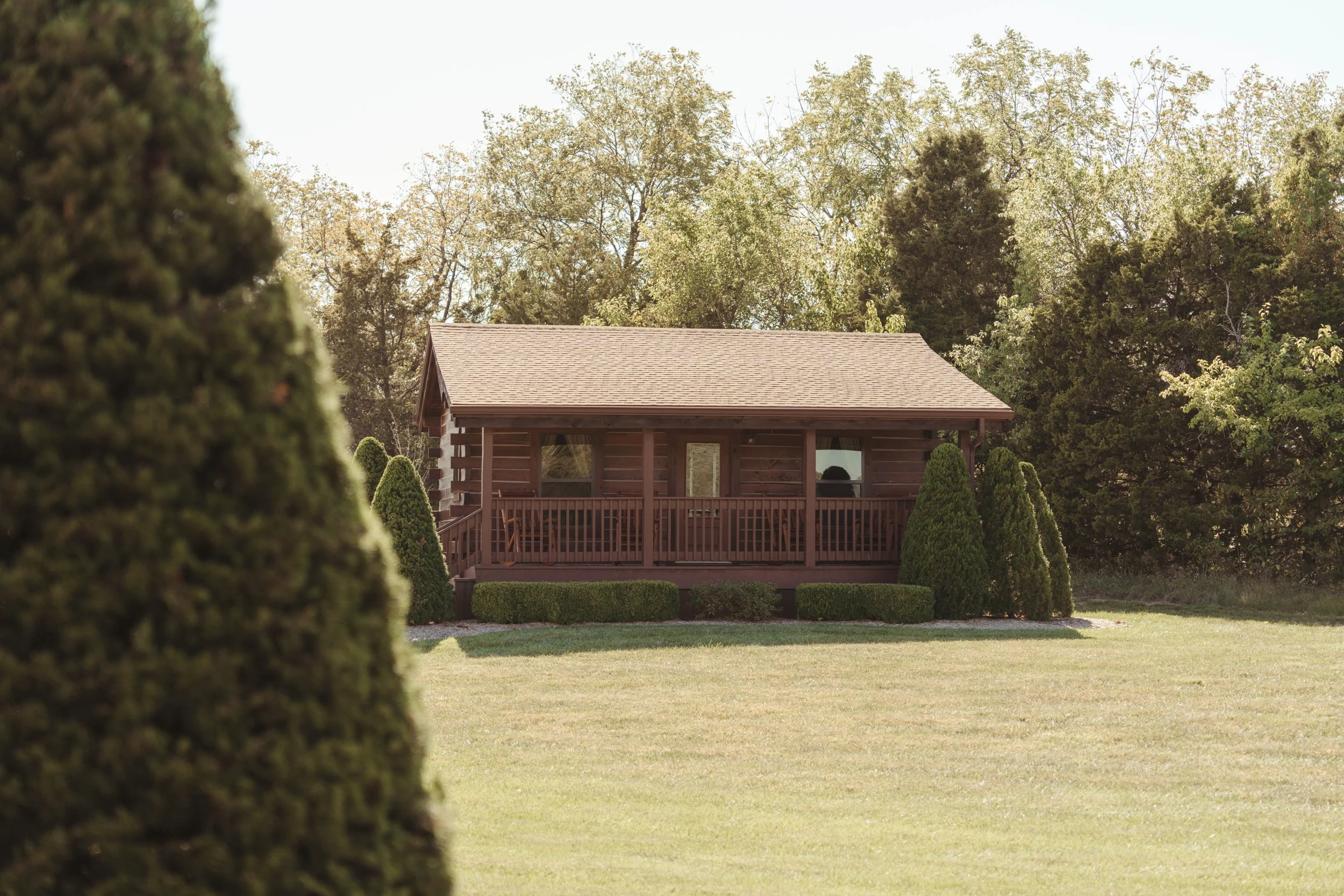 Why You'll Love The Heartland Lodge Groom's Cabin