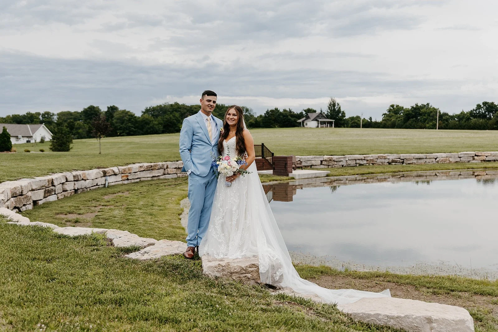 How to Compare Wedding Venues Beyond the Rental Price
