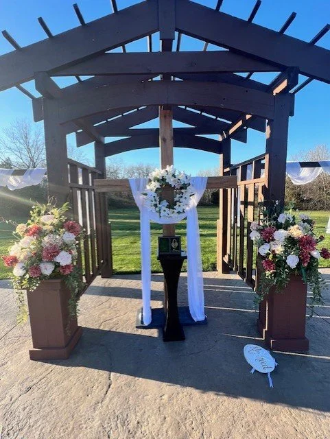 Cross for Outside Ceremony.jpg