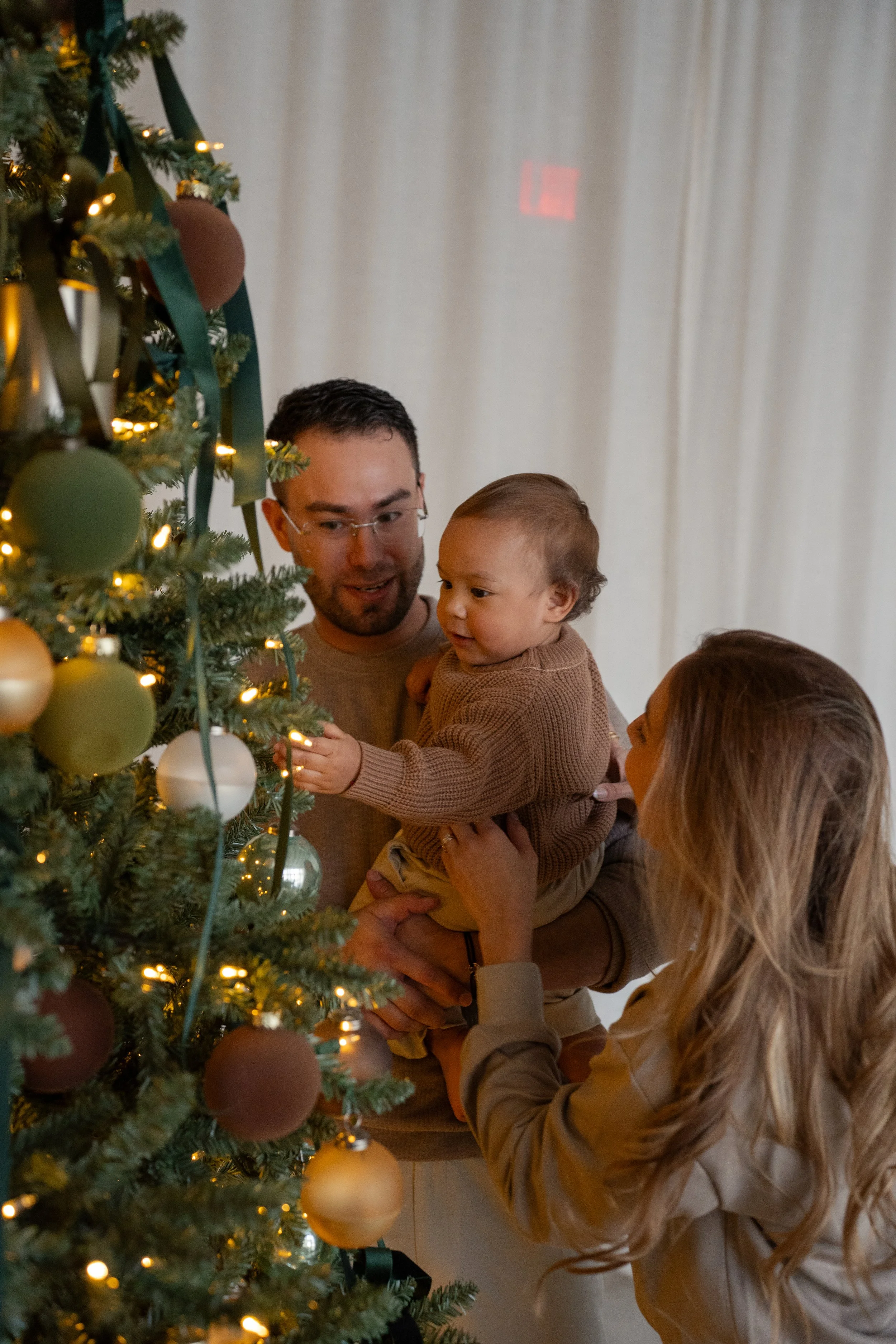 maximo navidad 5-29.jpg