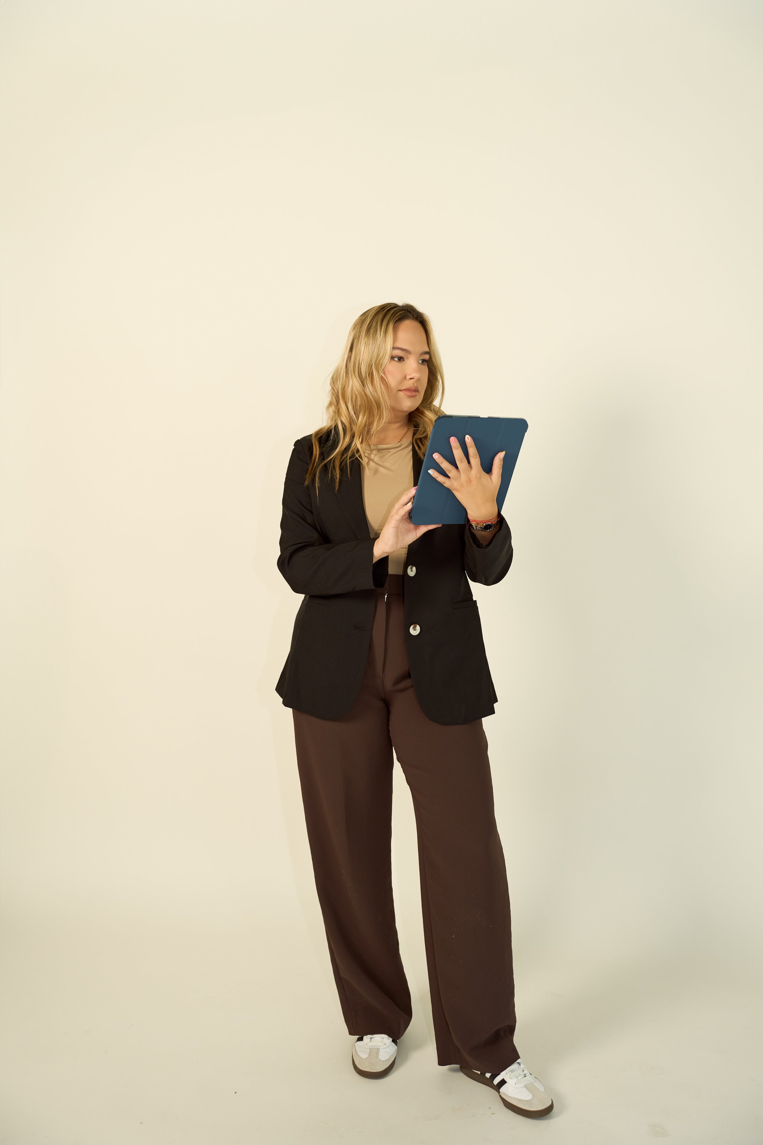 laura-chirino0316.jpg