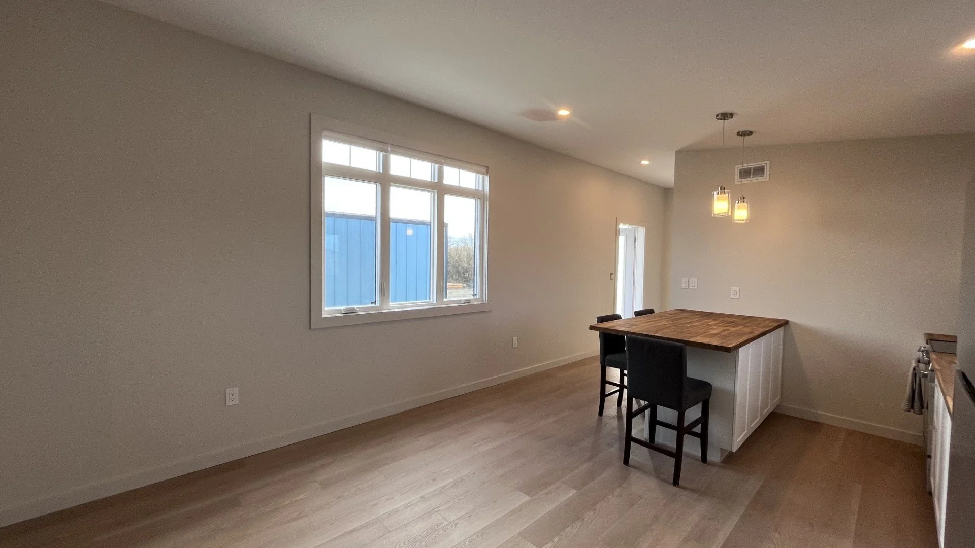 kitchen/living