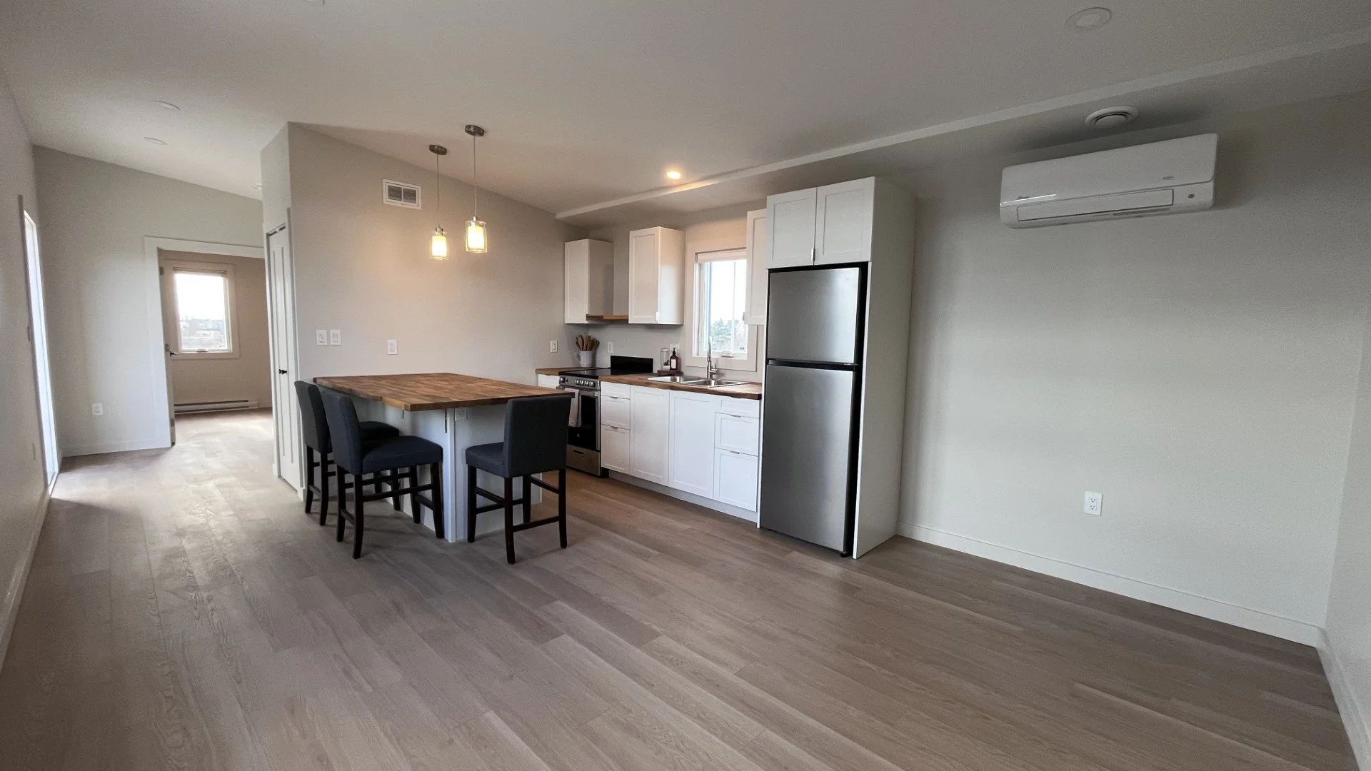 kitchen/living