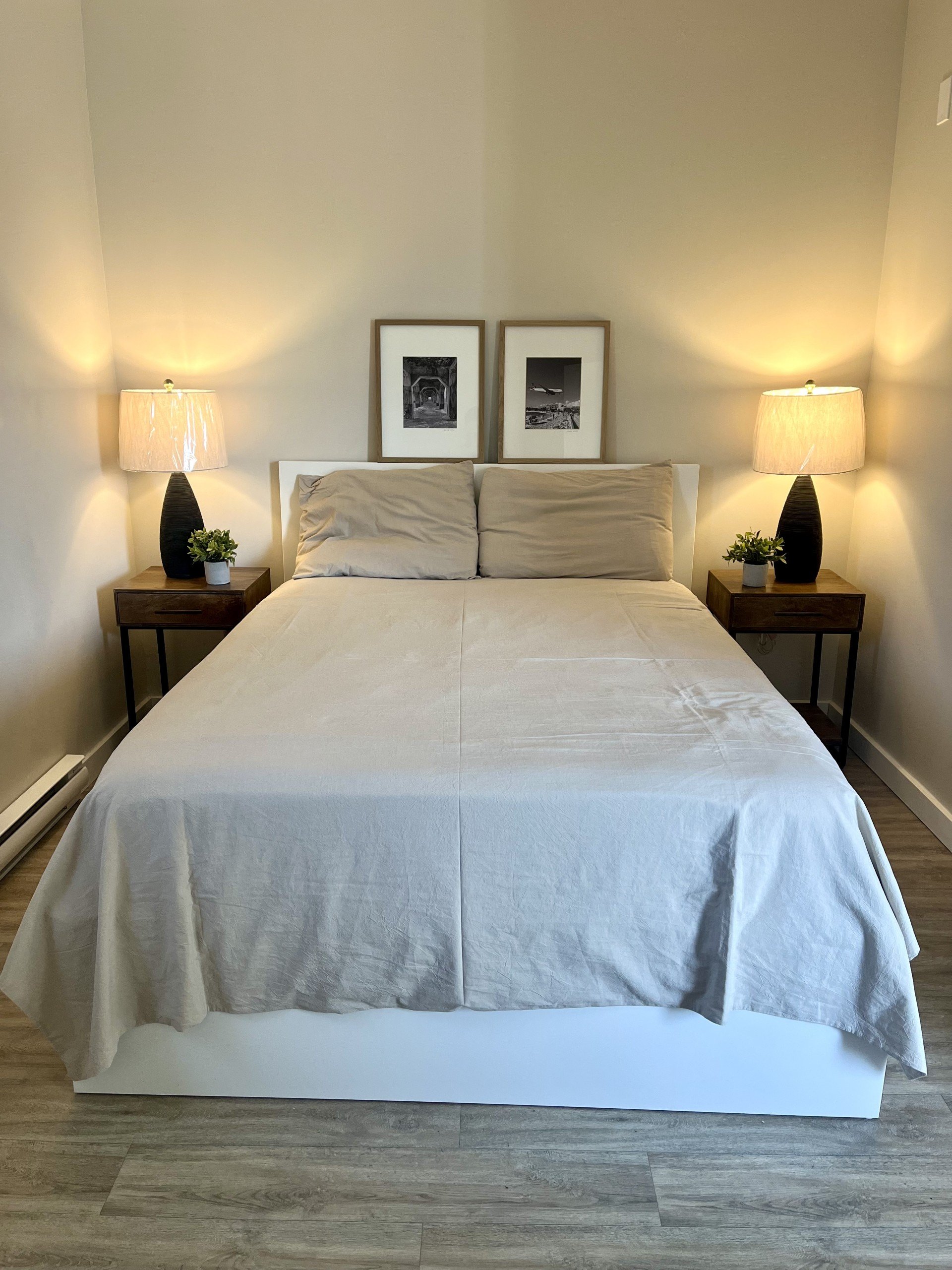 bedroom bright.jpg