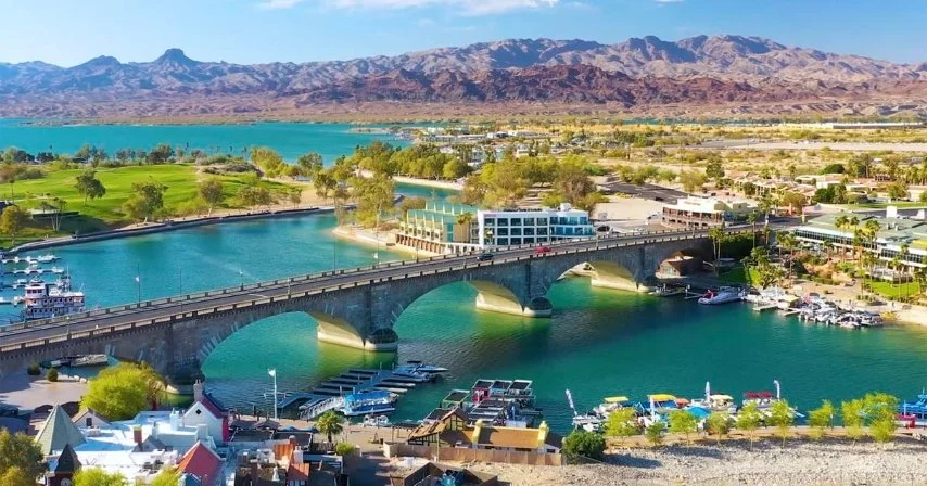 Ultimate Road Trip: Vegas to Laughlin, Lake Havasu &amp; Kingman