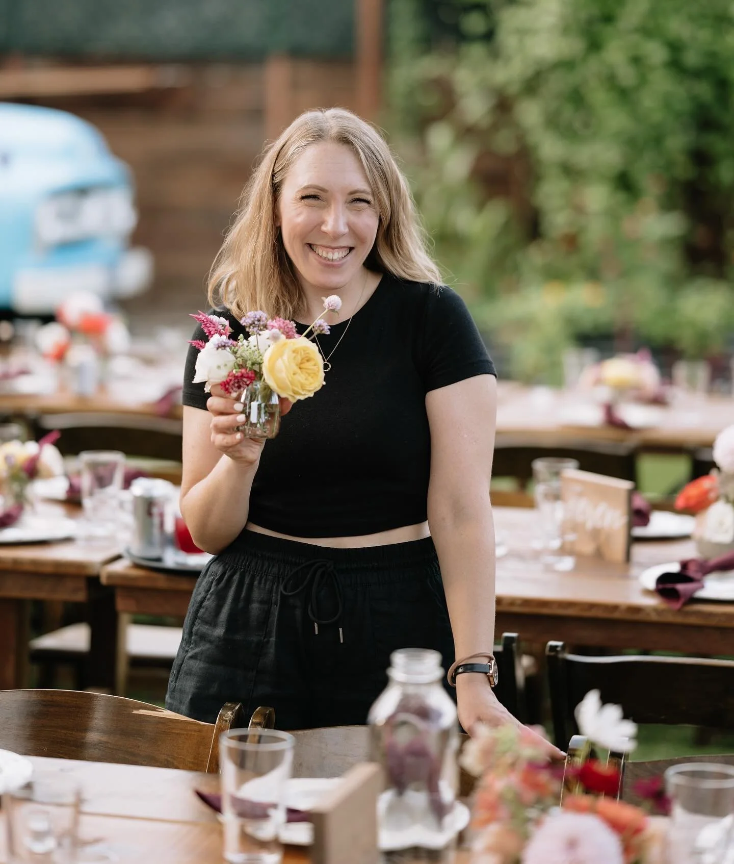 The immensely talented @dylancrossley_photo captured these cute snaps of me after I meticulously ensured every ikebana and bud arrangement for a 150-person reception was perfect. This means I stayed a few extra hours to ensure the arrangements were s