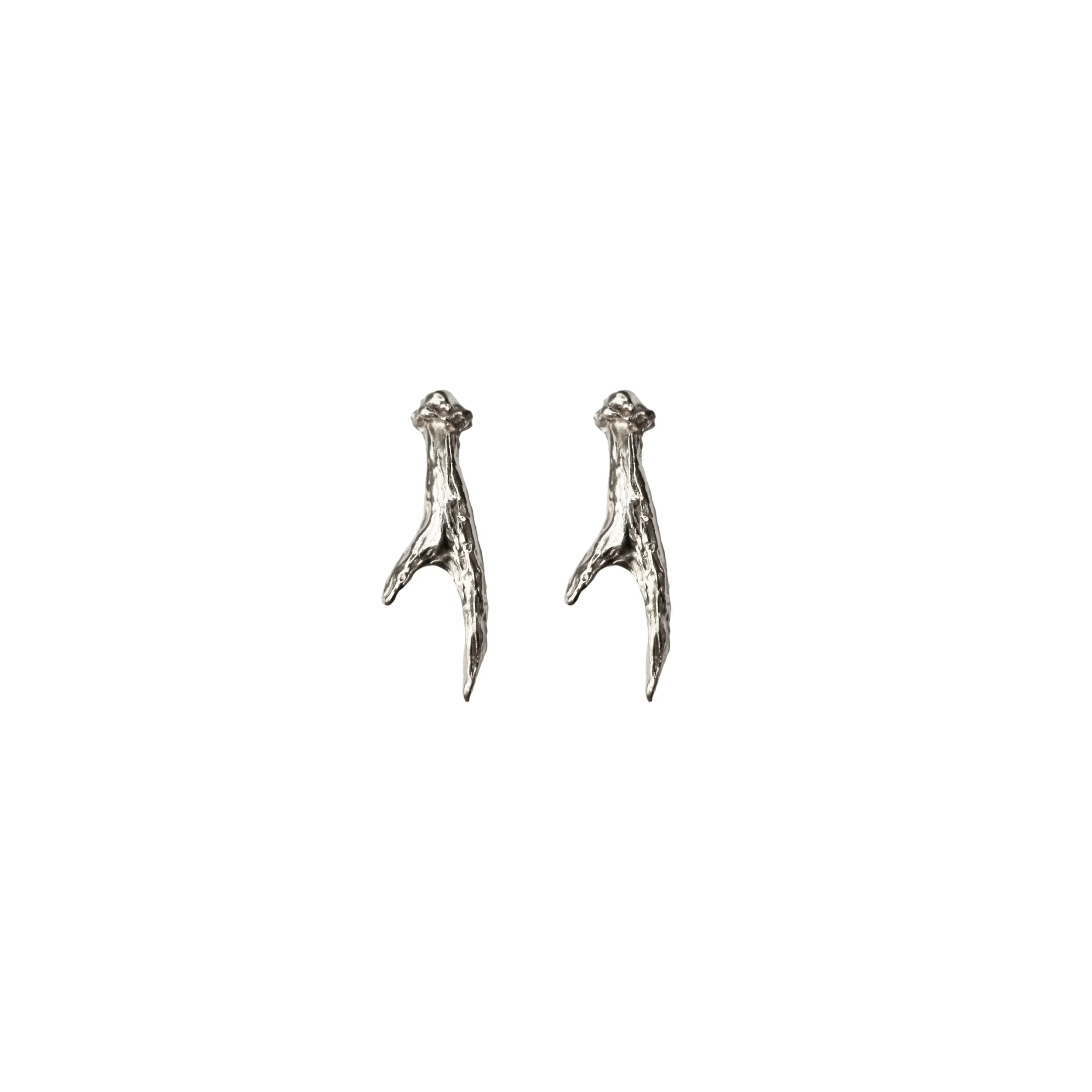 batch_silverstudsGold stud 3.jpg