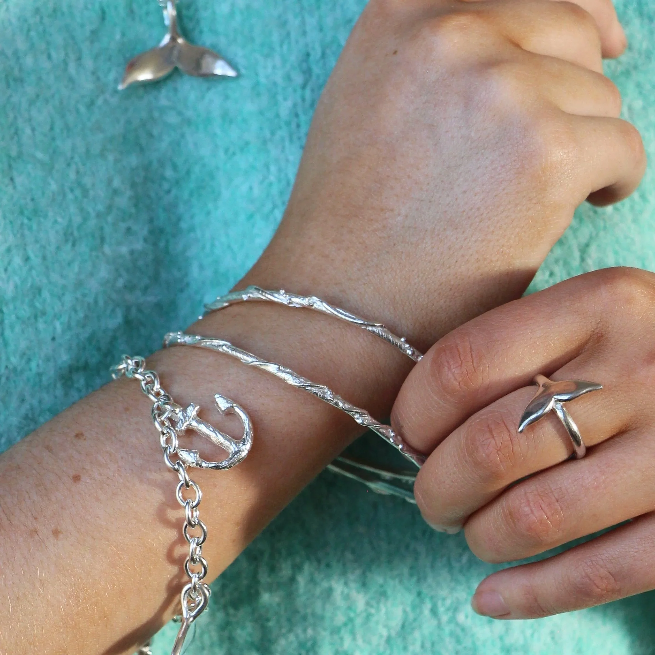 Cropped+bangle+2.jpg