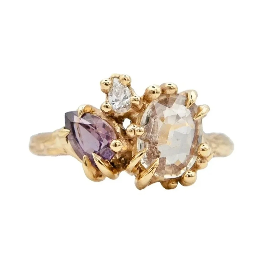 1.61ct Oval Unheated Sapphire and Diamond Talon Clasp Ring 14k Yellow Gold