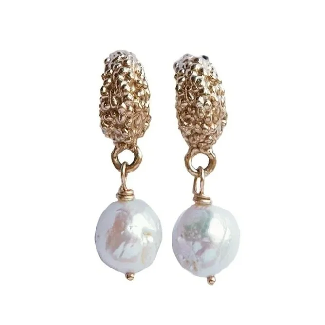 Chunky Lichen Hoops with Pearls 9k Yellow Gold