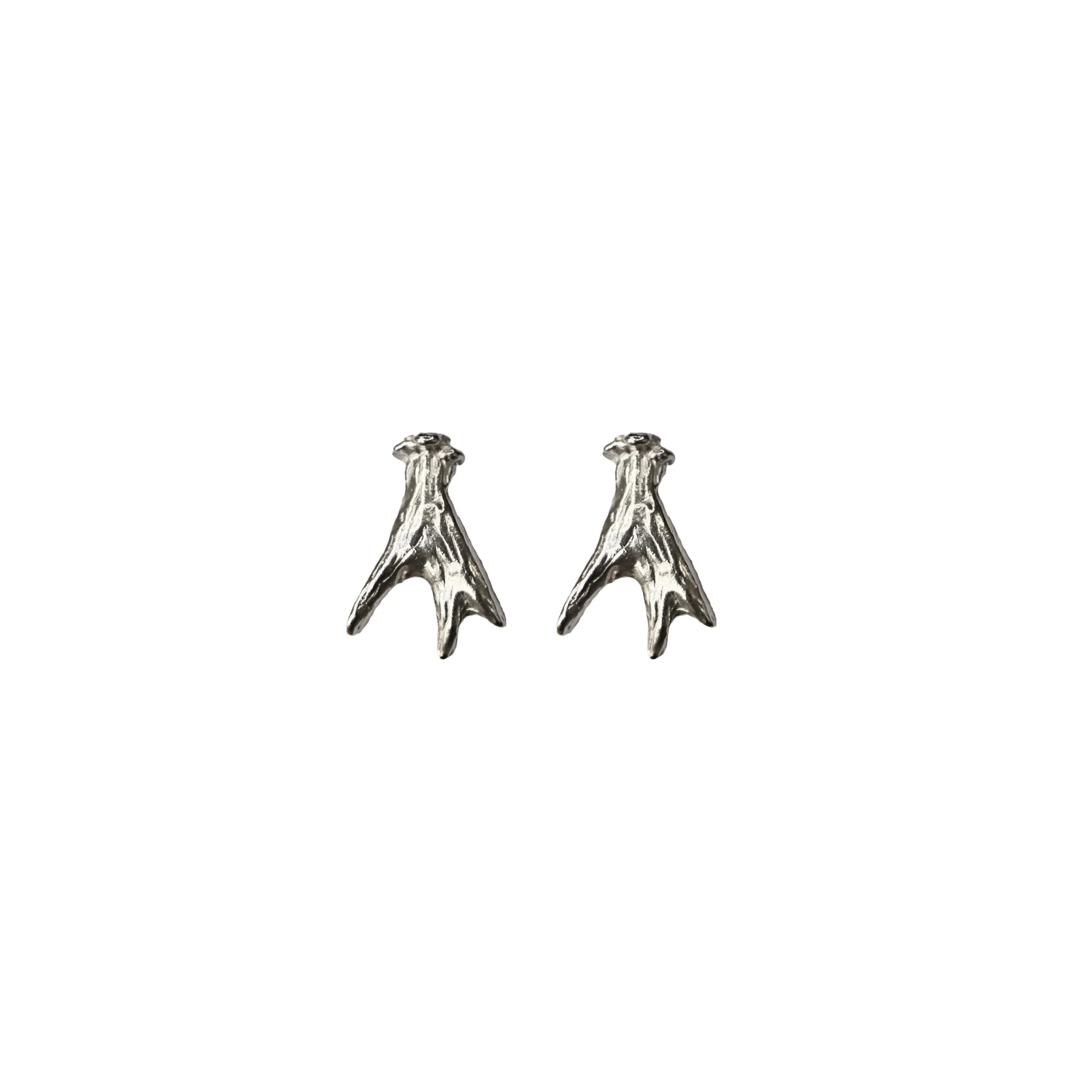 batch_silverstudsGold stud 5.jpg