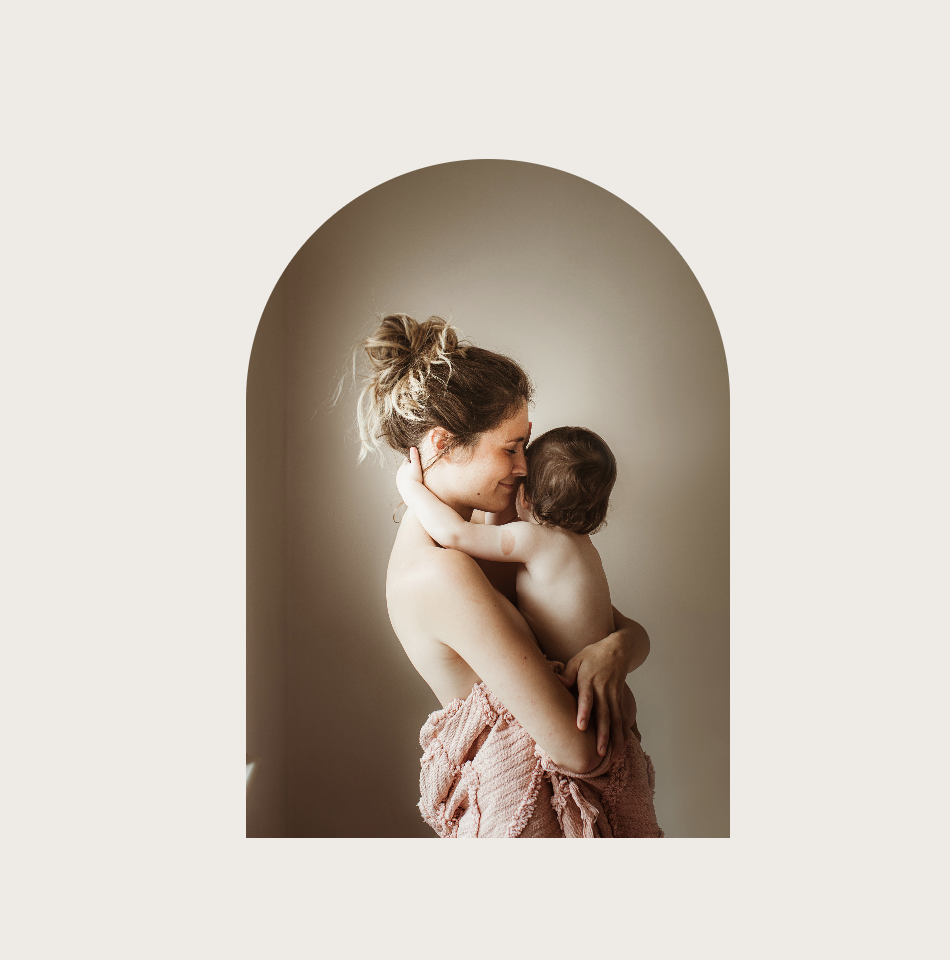 Family Photographer Bristol Bath Stroud Cheltenham Cotswolds Gloucestershire.png