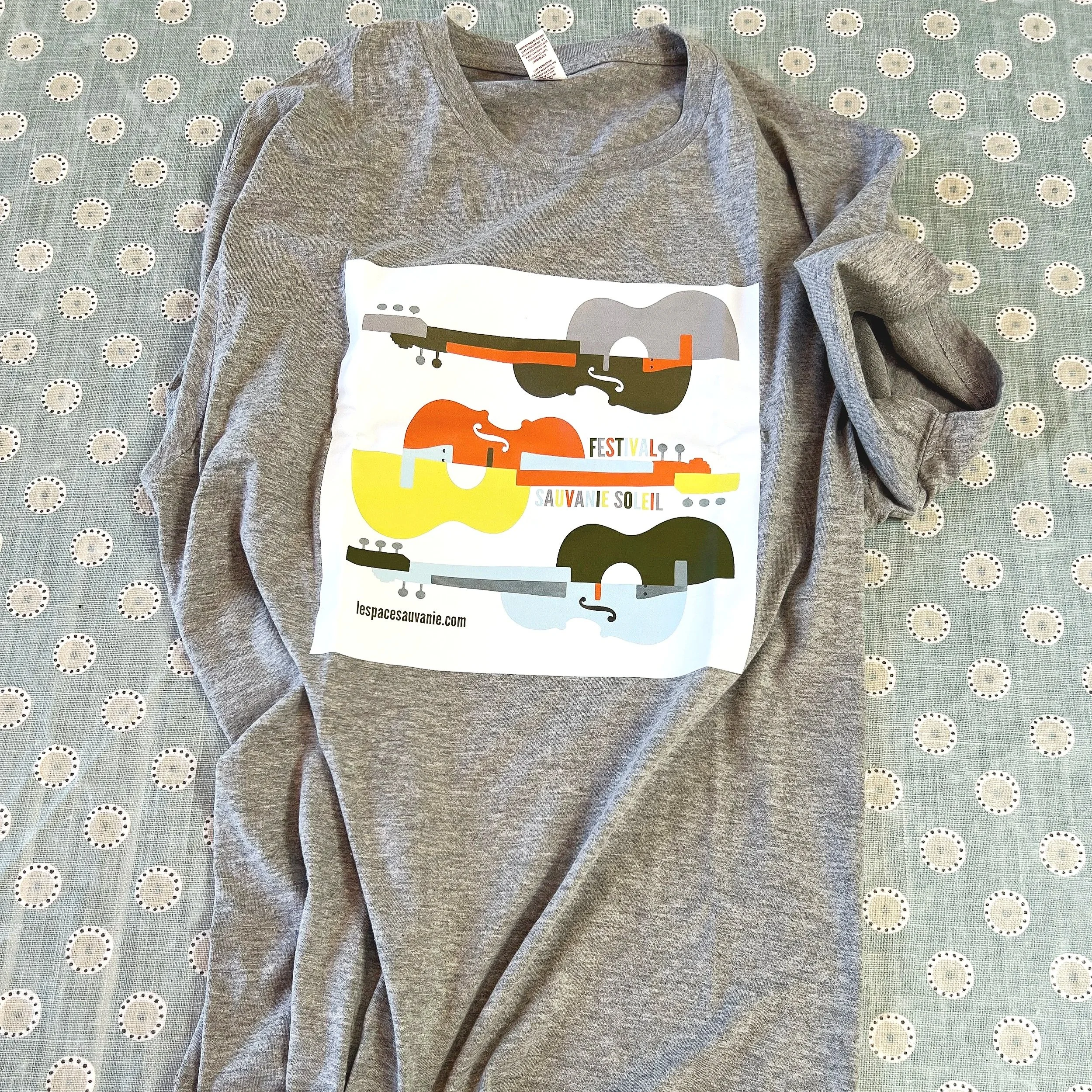t-shirt1.jpg