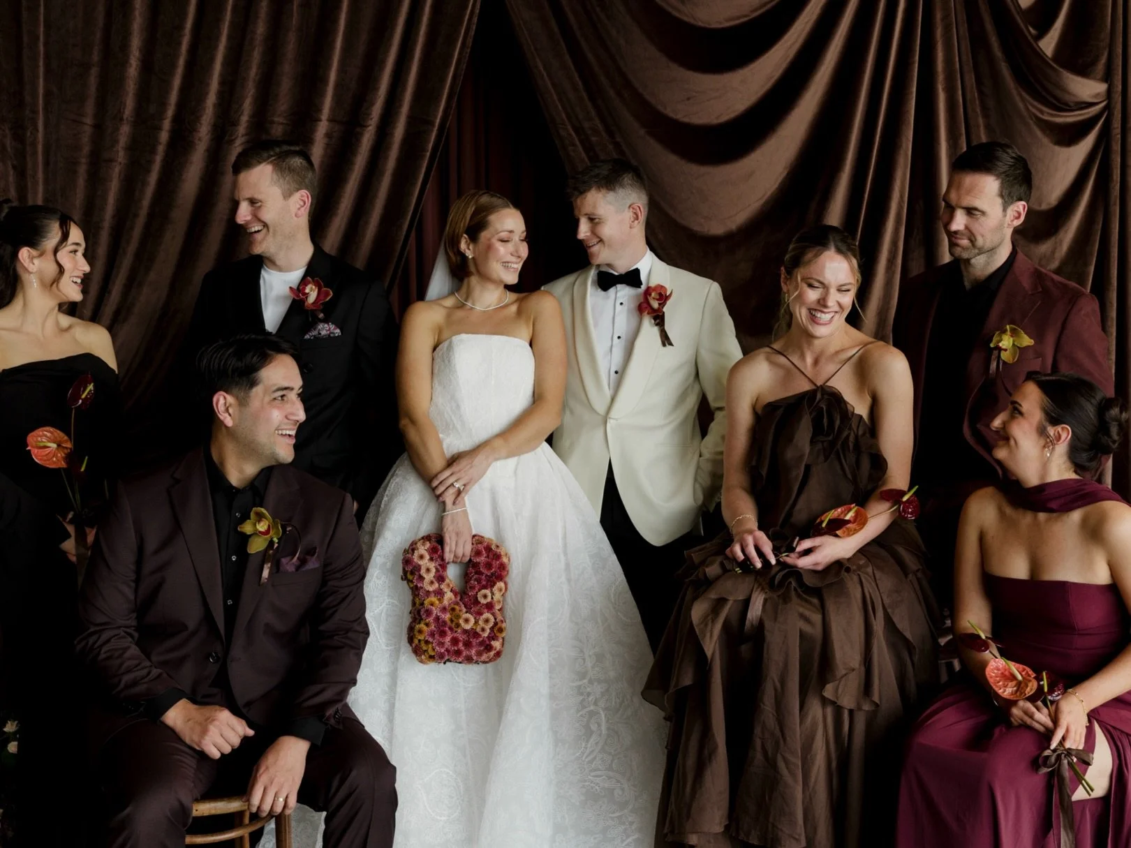 HAUTE NOIR by @elegantandwild &amp; @oliviamelhopweddings

A wedding editorial for the moody, romantic, modern lovers 🍸🍇🥀

Vendors &mdash; 
Photography &mdash; @oliviamelhopweddings 
Wedding Planning &amp; Styling &mdash; @elegantandwild
Florals &