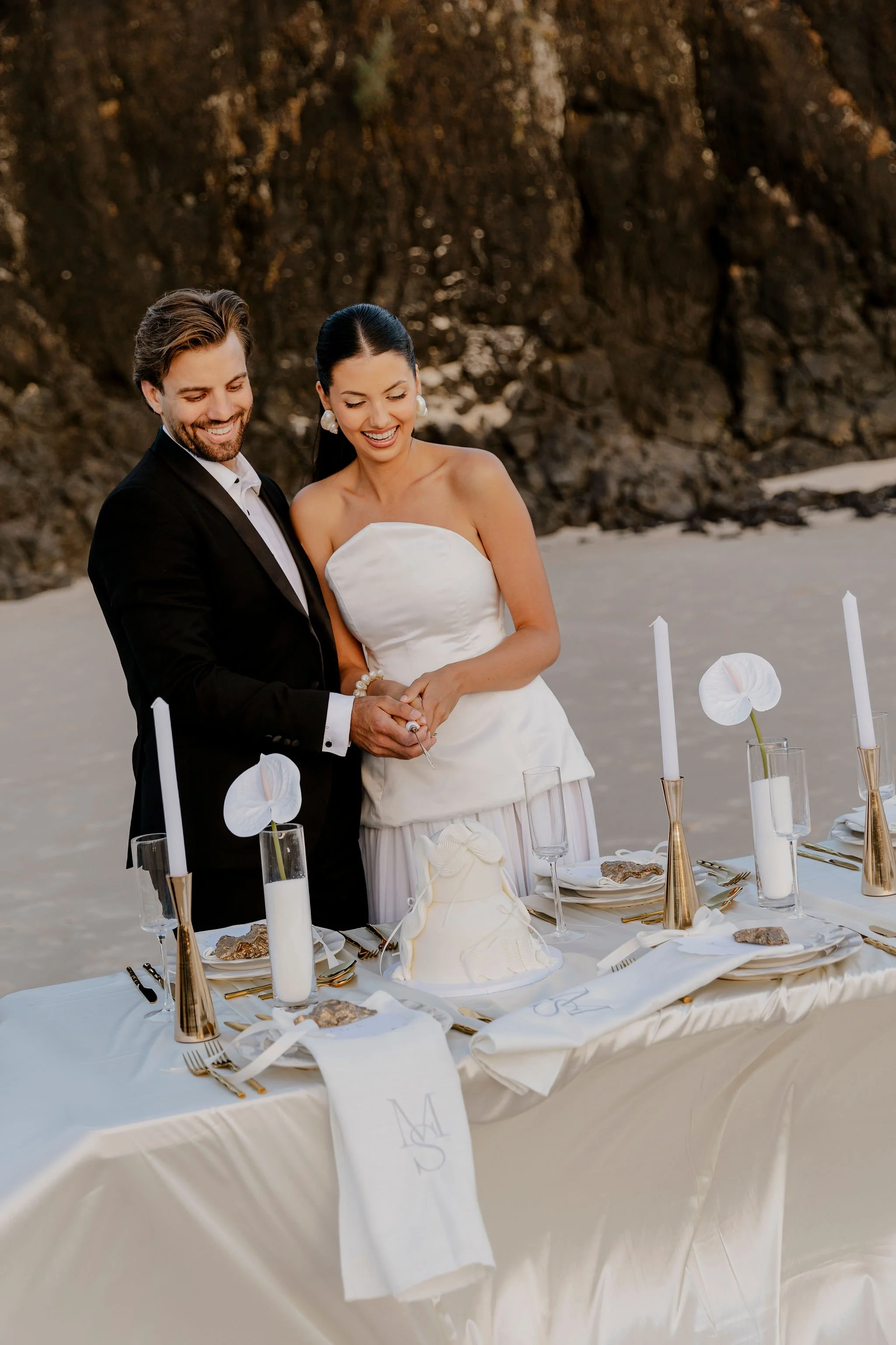 ModernCoastalElopement-151.jpg