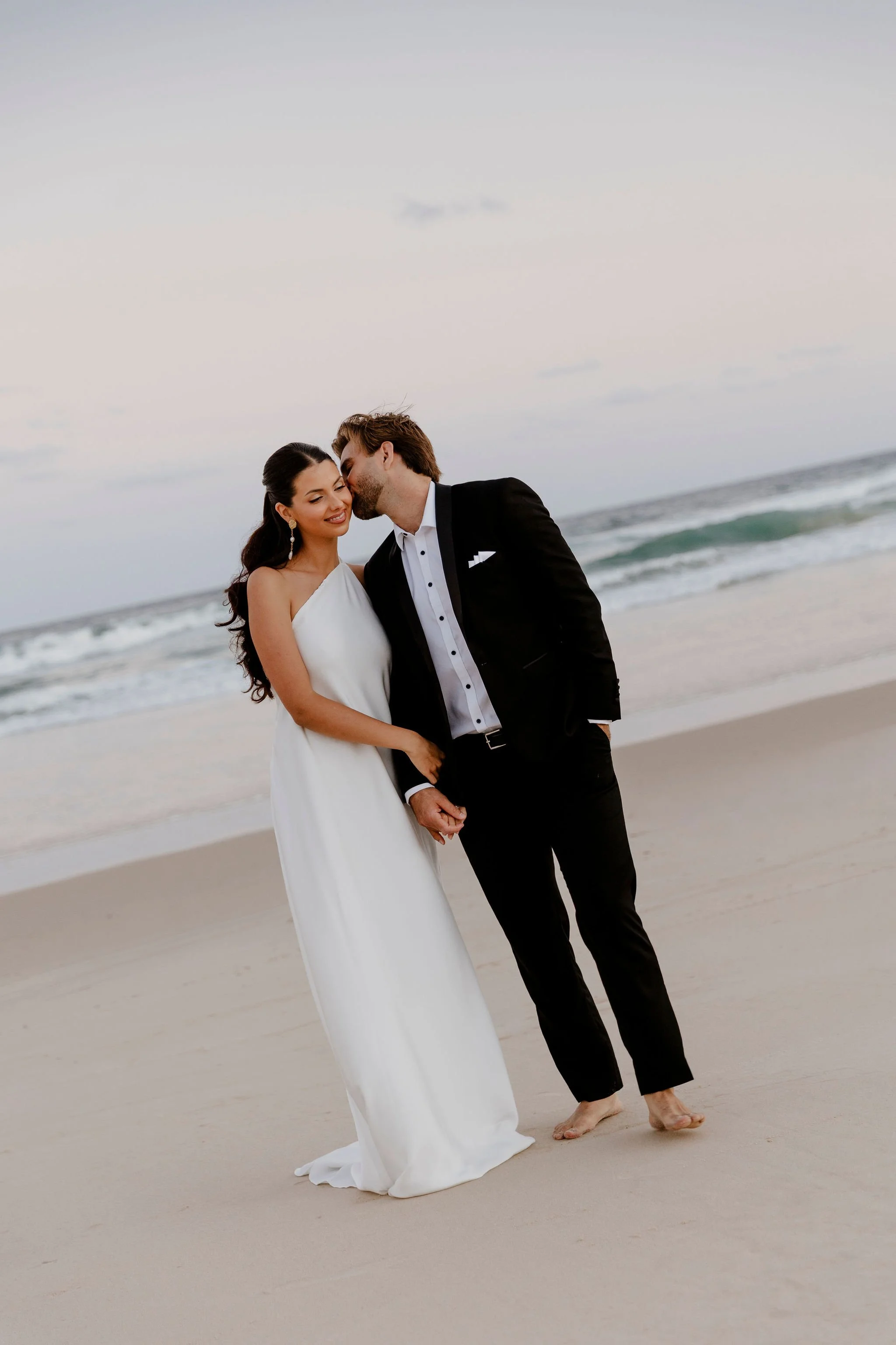 ModernCoastalElopement-233.jpg