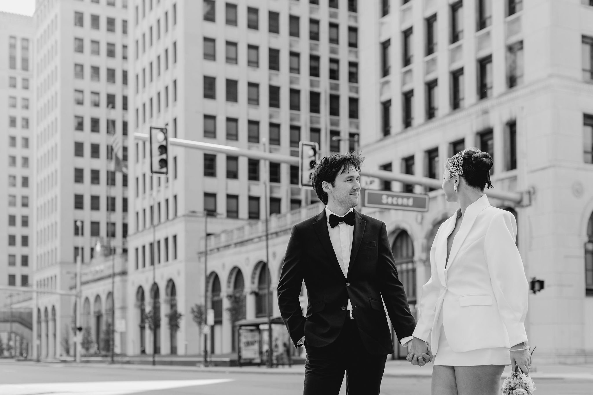 DowntownDetroitElopement-147.jpg
