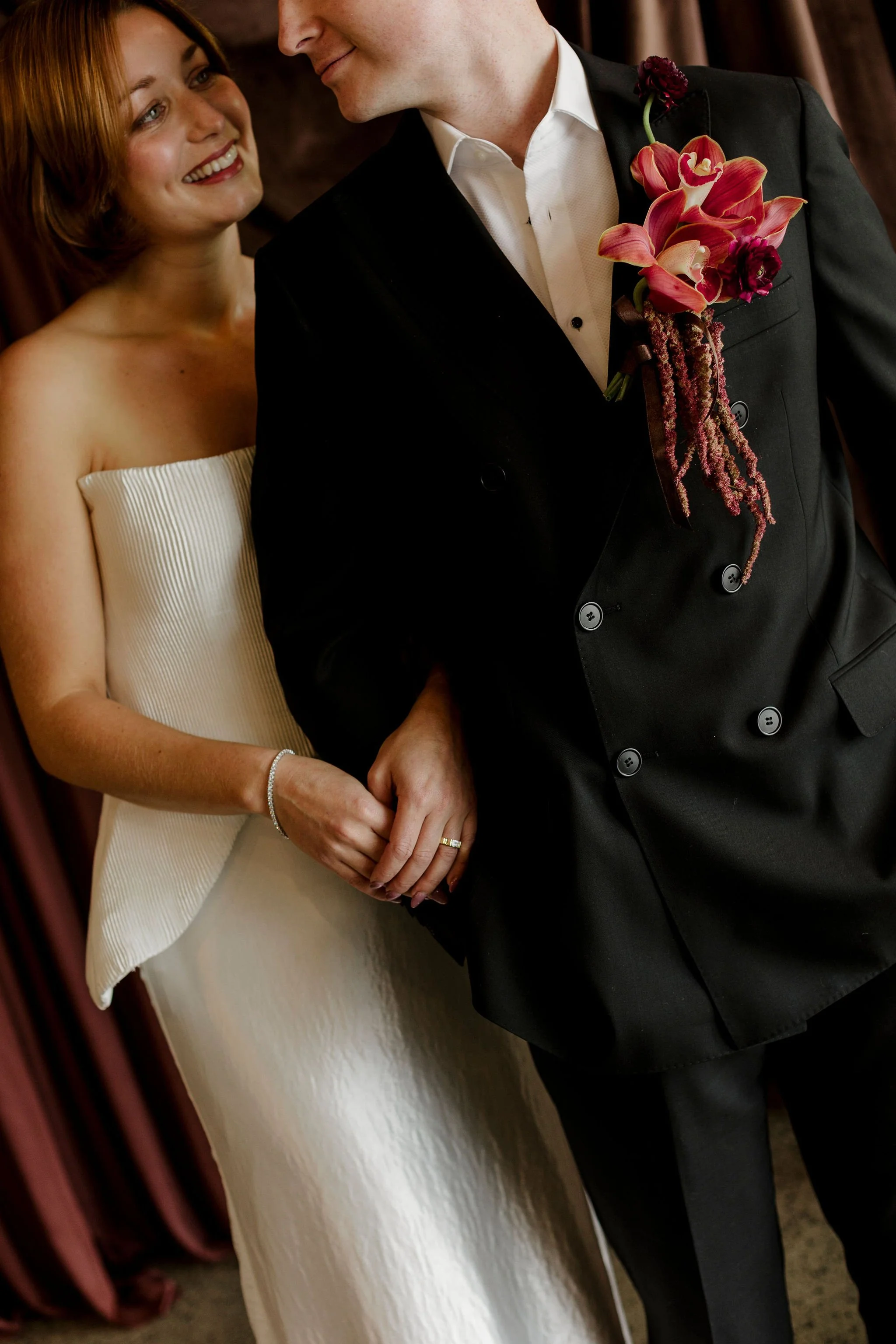 HauteNoirStyledShoot-38.jpg