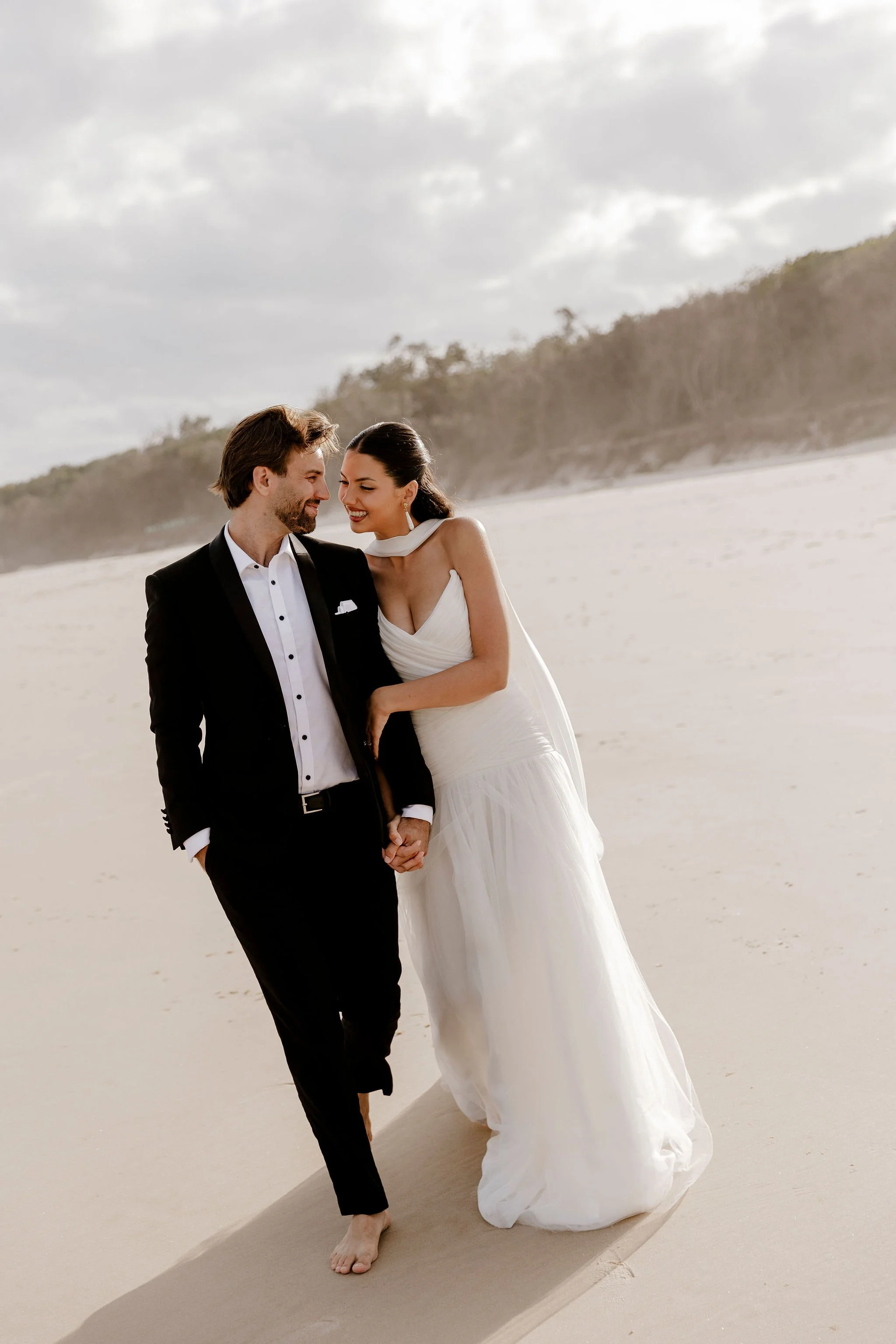 ModernCoastalElopement-53.jpg